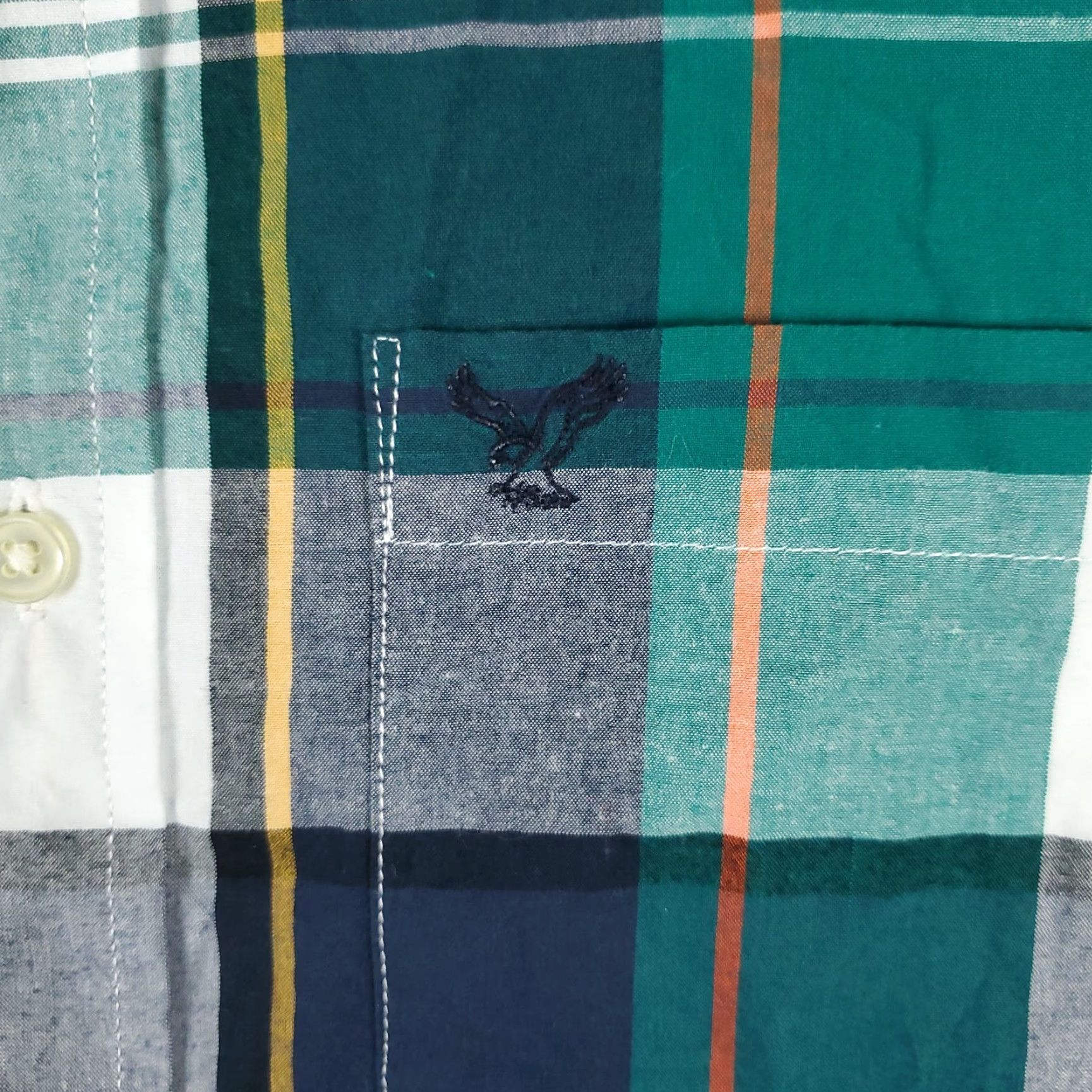American Eagle Outfitters American Eagle Outfitters Shirt Mens Medium Green Plaid Button-Up Long Sleeve Casual Classic Size US M / EU 48-50 / 2 - 2 Thumbnail