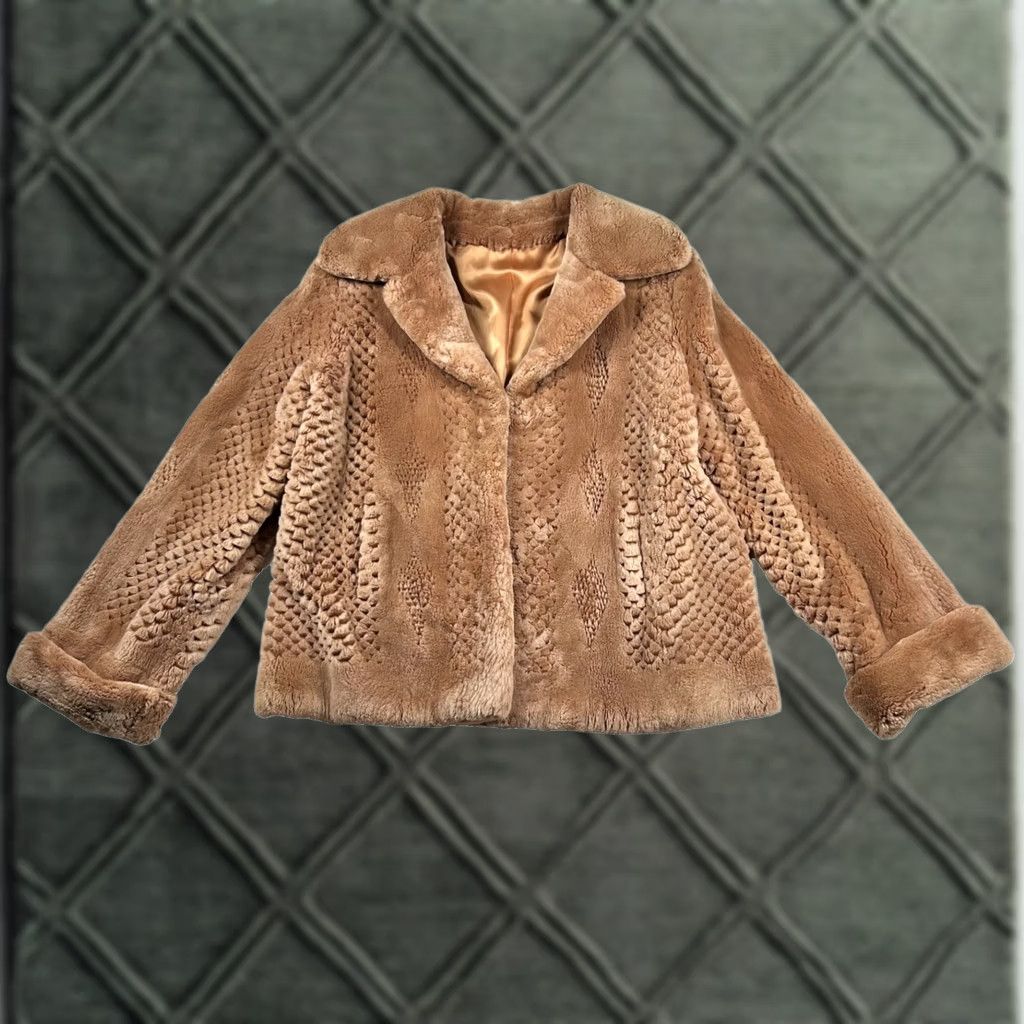 Vintage VINTAGE Torras Jacket Women S/M Mouton Sheared Lambskin Embossed Spain 90s Luxury Brown Fur Lambskin Art Deco Mens Girls Womens Size S / US 4 / IT 40 - 1 Thumbnail
