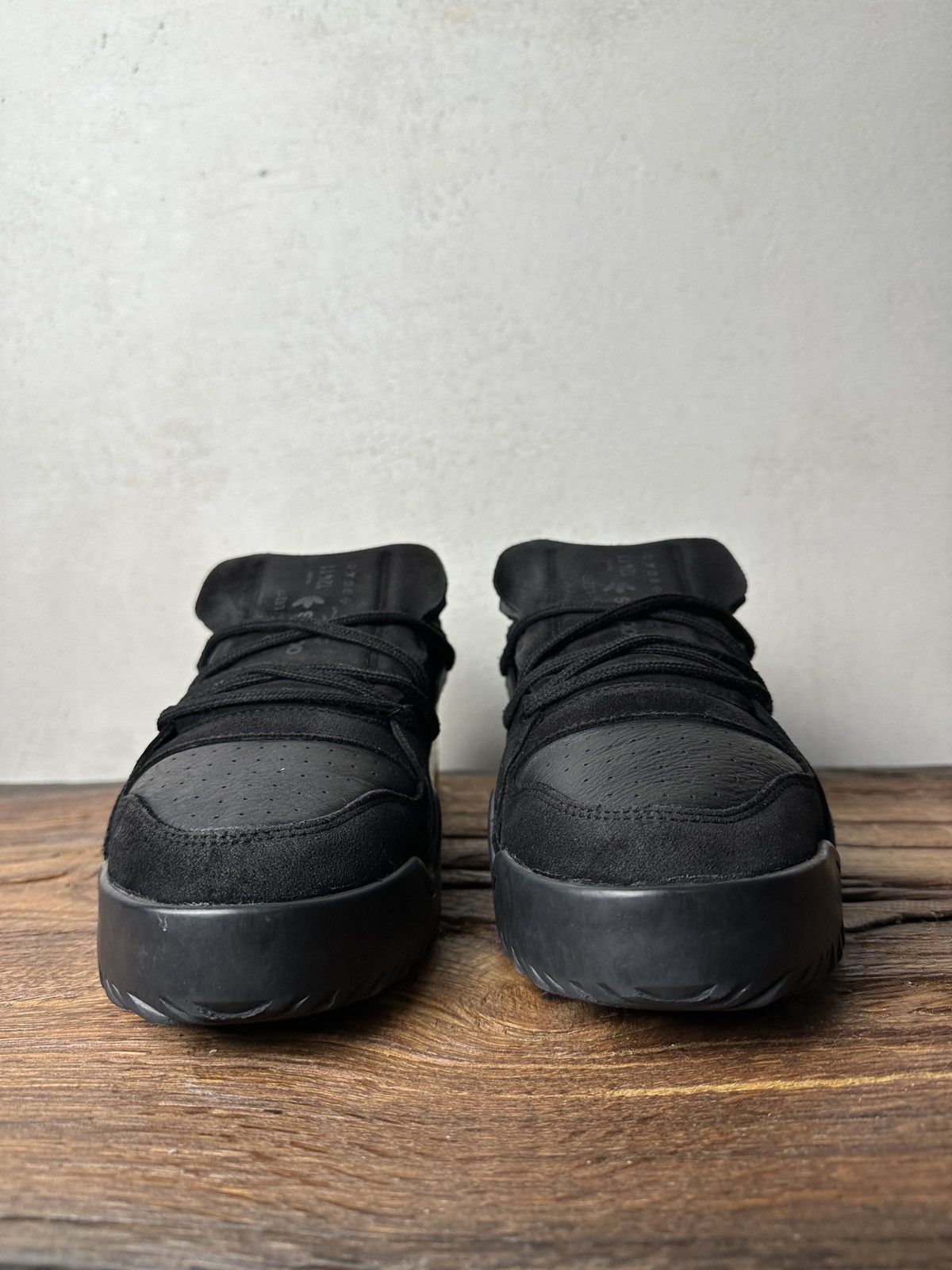 Adidas × Alexander Wang adidas AW BBall Lo Alexander Wang Core Black Size US 10.5 / EU 43-44 - 5 Thumbnail