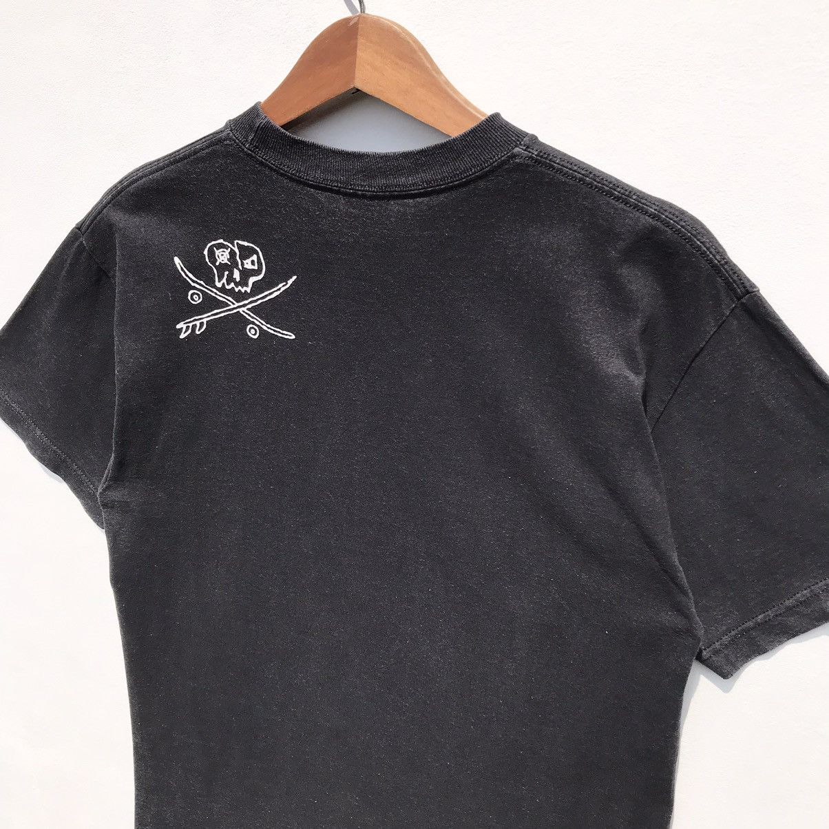 Vintage Vintage Denice Skatebord Shirt Dinece Skate SunFaded Size US S / EU 44-46 / 1 - 8 Thumbnail