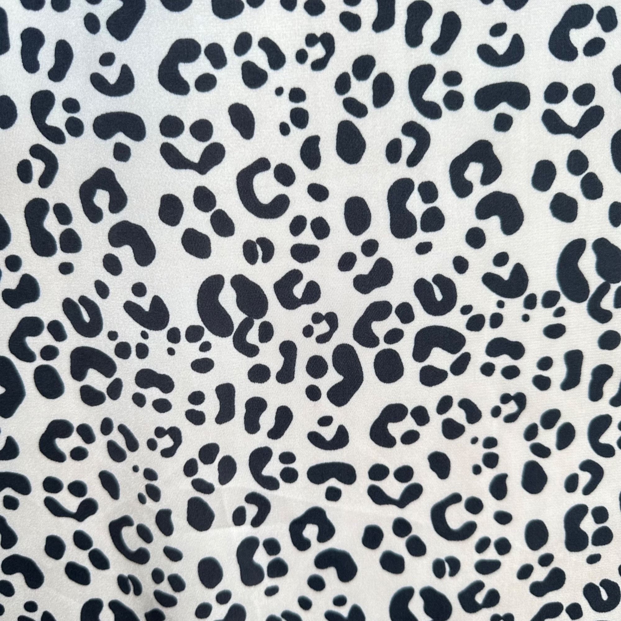 Other ✨Elegant Bandana Square Scarf Silky Satin Cheetah Print Leop Size ONE SIZE - 3 Thumbnail