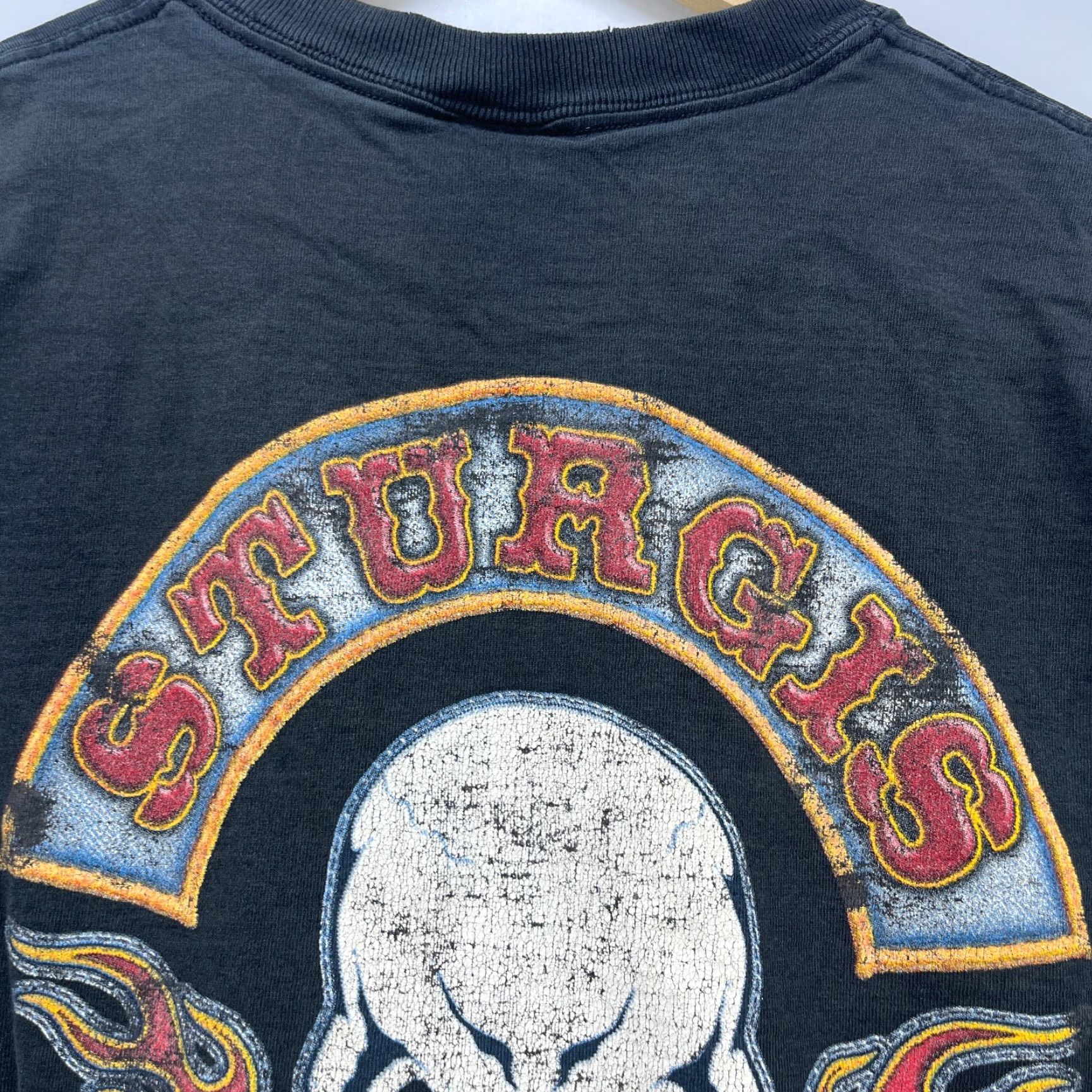 Vintage VINTAGE Sturgis Shirt Men L Black 2000 Sun Faded Biker Skull Flames T Shirt Harley Size US L / EU 52-54 / 3 - 6 Thumbnail