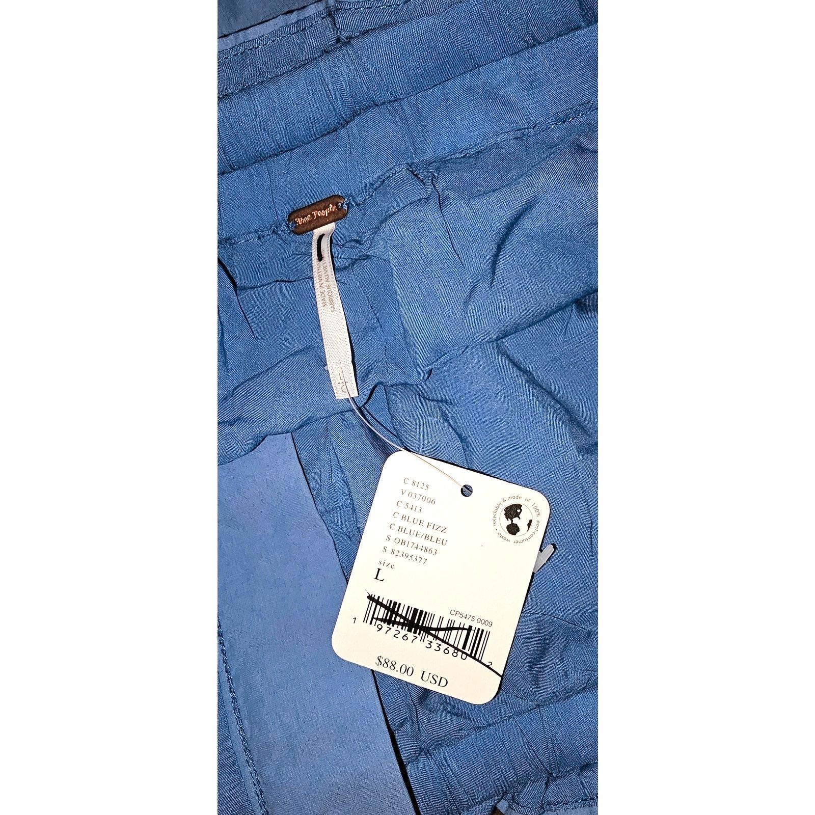 Free People NWT Camp Out Nylon Shorts $88 LARGE Blue Fizz BUBBLE-HEM Size 36" / US 14 / IT 50 - 6 Thumbnail
