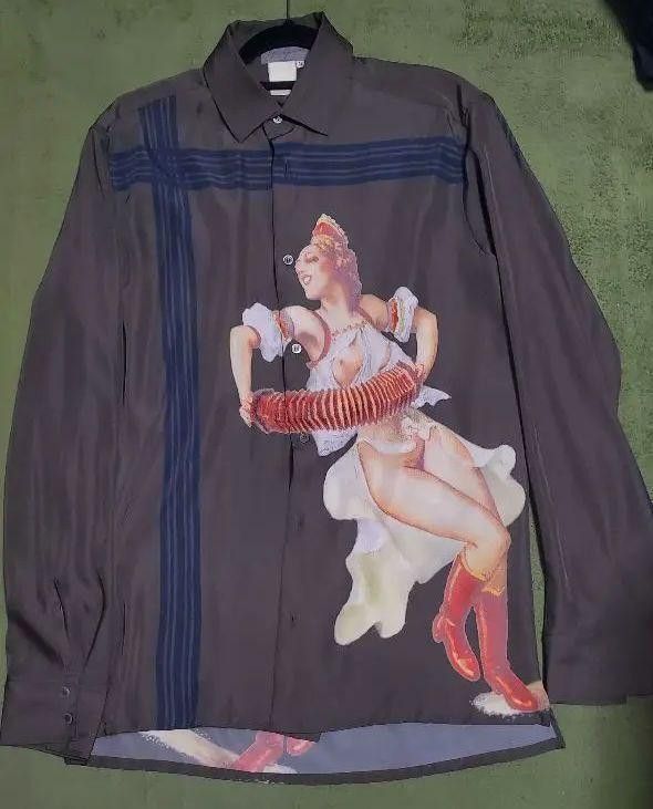 Yohji Yamamoto POUR HOMME archive 01aw Gansg Star era pinup girl shirt Size US L / EU 52-54 / 3 - 1 Thumbnail