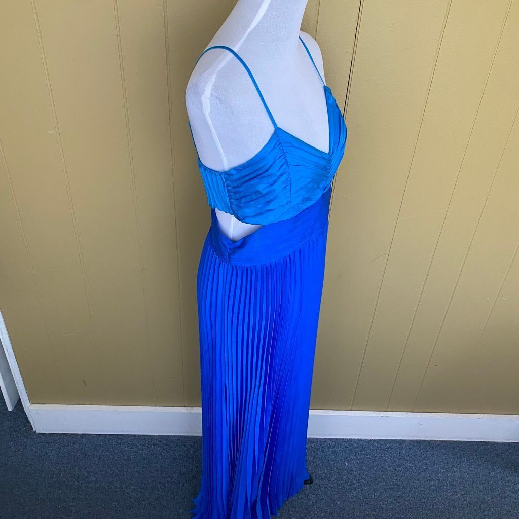 Express Express women 10 cut out spaghetti strap pleated maxi dress Size L / US 10 / IT 46 - 4 Thumbnail