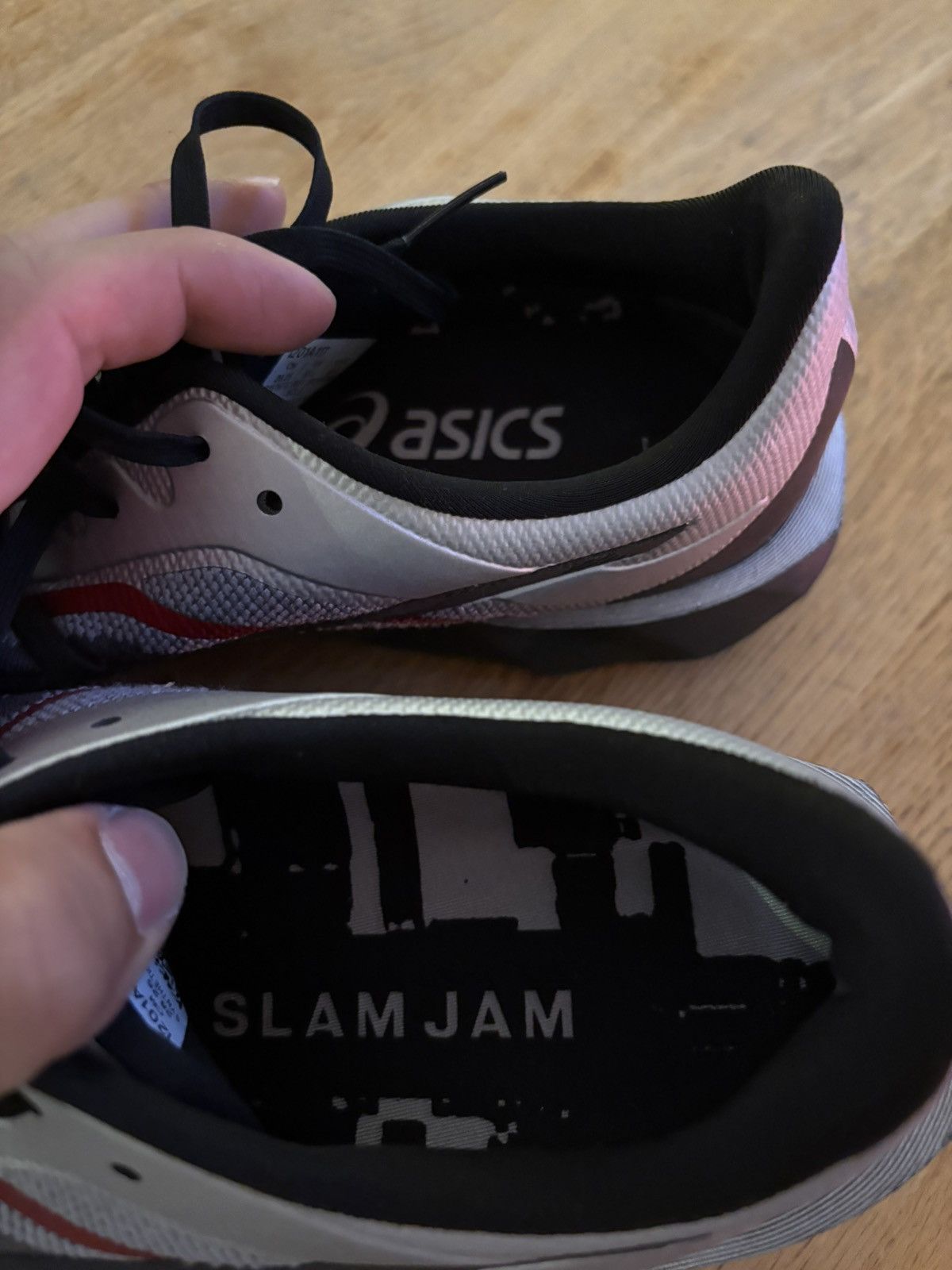 Asics Asics x SLAMJAM Novablast Size US 10.5 / EU 43-44 - 9 Thumbnail