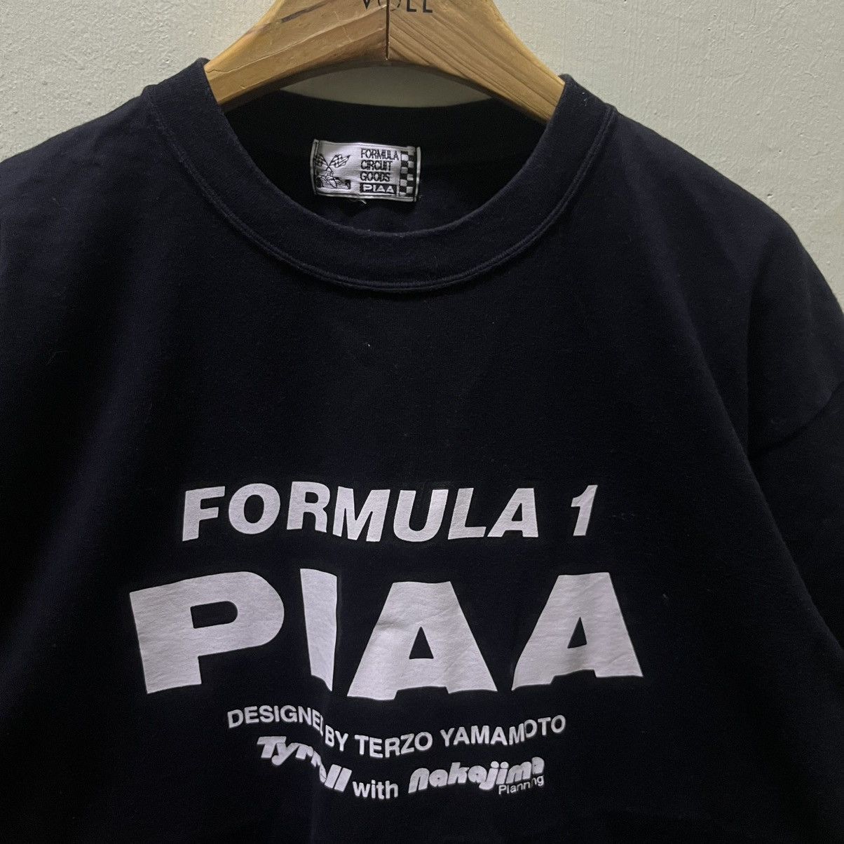 Formula 1 Rare Vintage PIAA Motor Sports Formula 1 Tees Size US L / EU 52-54 / 3 - 3 Thumbnail