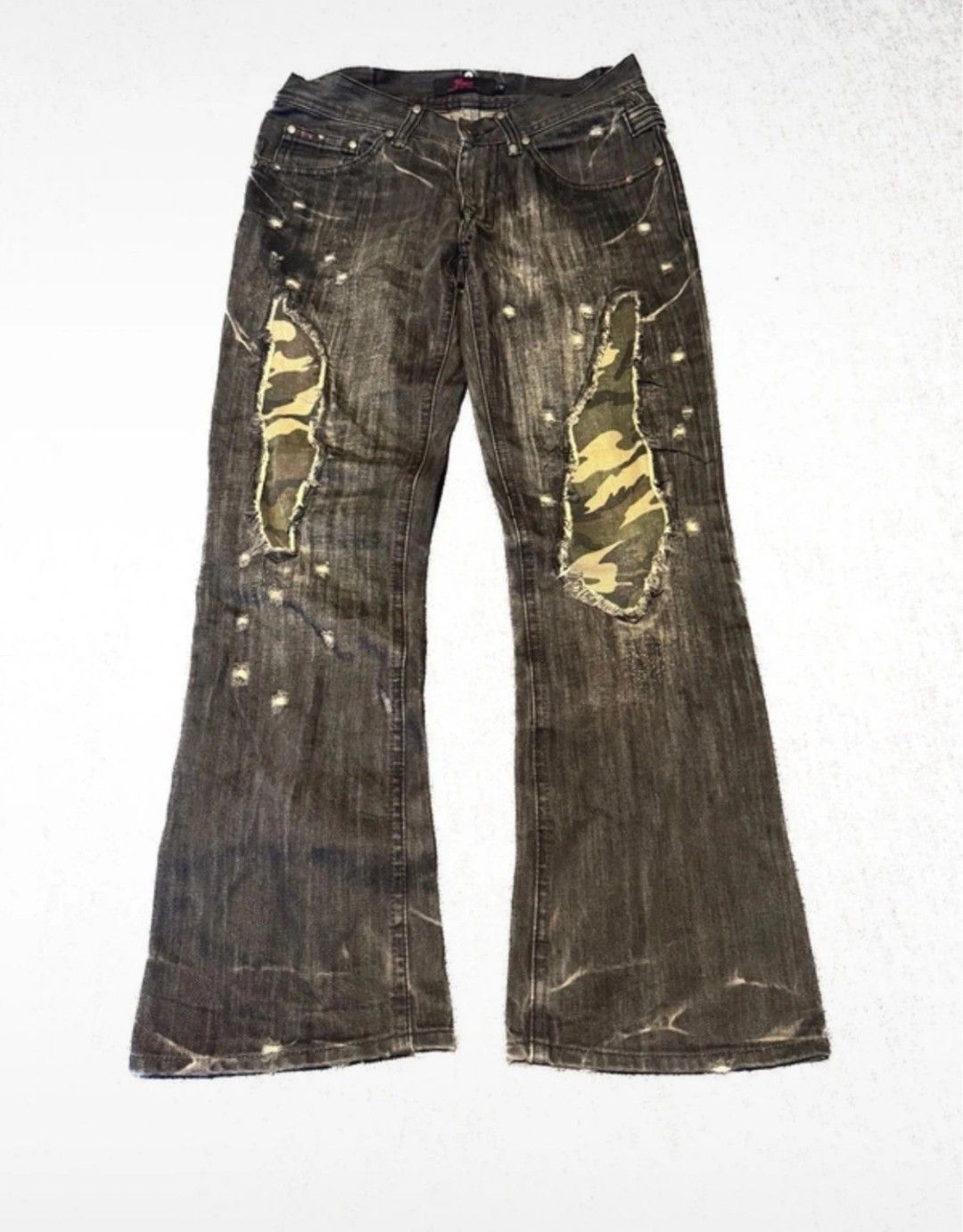 Japanese Brand Midas Camo Distressed Bootcut Jeans Size 30" / US 8 / IT 44 - 1 Thumbnail