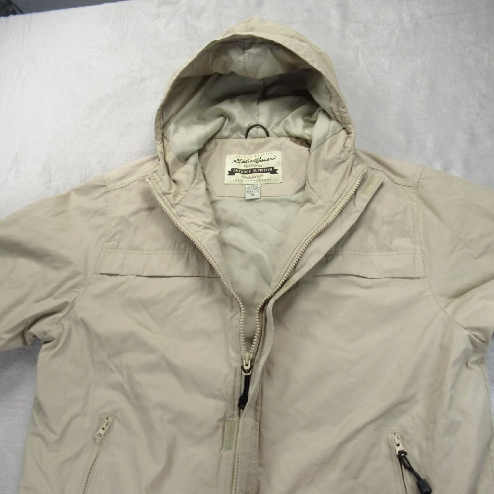 Eddie Bauer VINTAGE Eddie Bauer Jacket Mens XL Beige Hooded Pockets Insulated Full Zip Nylon Weatherproof Rain Coat 90s Outdoor Mens Size US XL / EU 56 / 4 - 7 Thumbnail