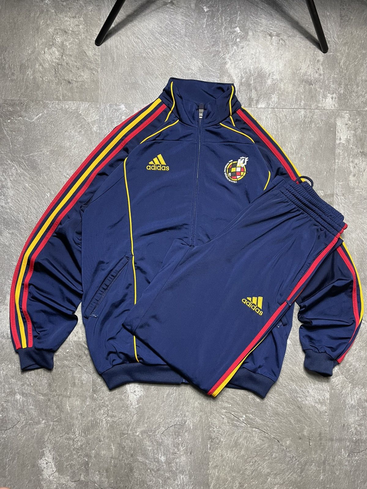 Adidas Vintage 90s Adidas Spain National Team Football Track Suit Size US L / EU 52-54 / 3 - 1 Thumbnail