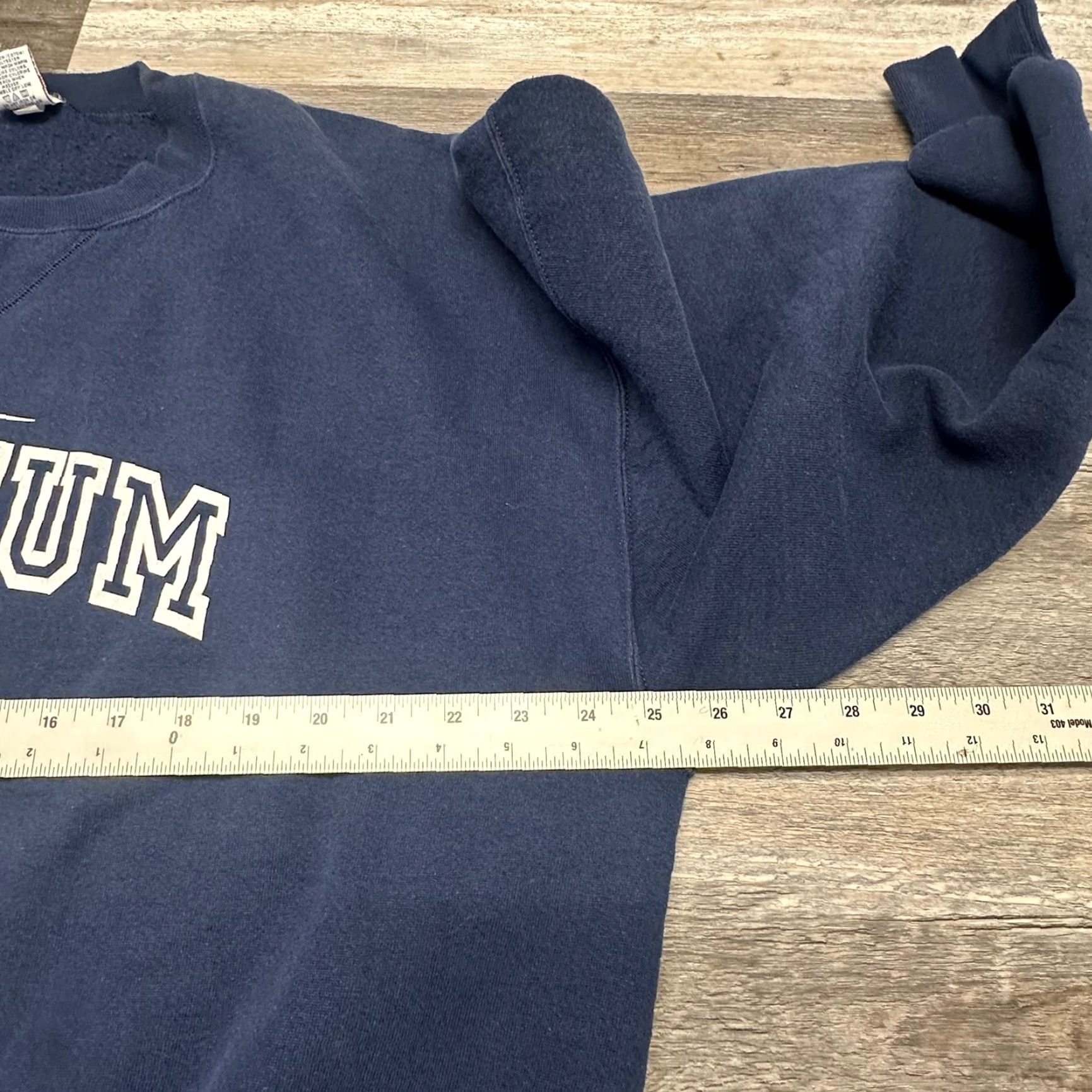 Russell Athletic VINTAGE Russell Athletic Lyceum University Wreath Graphic Sweatshirt Mens 2XL Blue Navy Pullover 50/50 Cotton Polyester Crewneck Size US XXL / EU 58 / 5 - 5 Thumbnail
