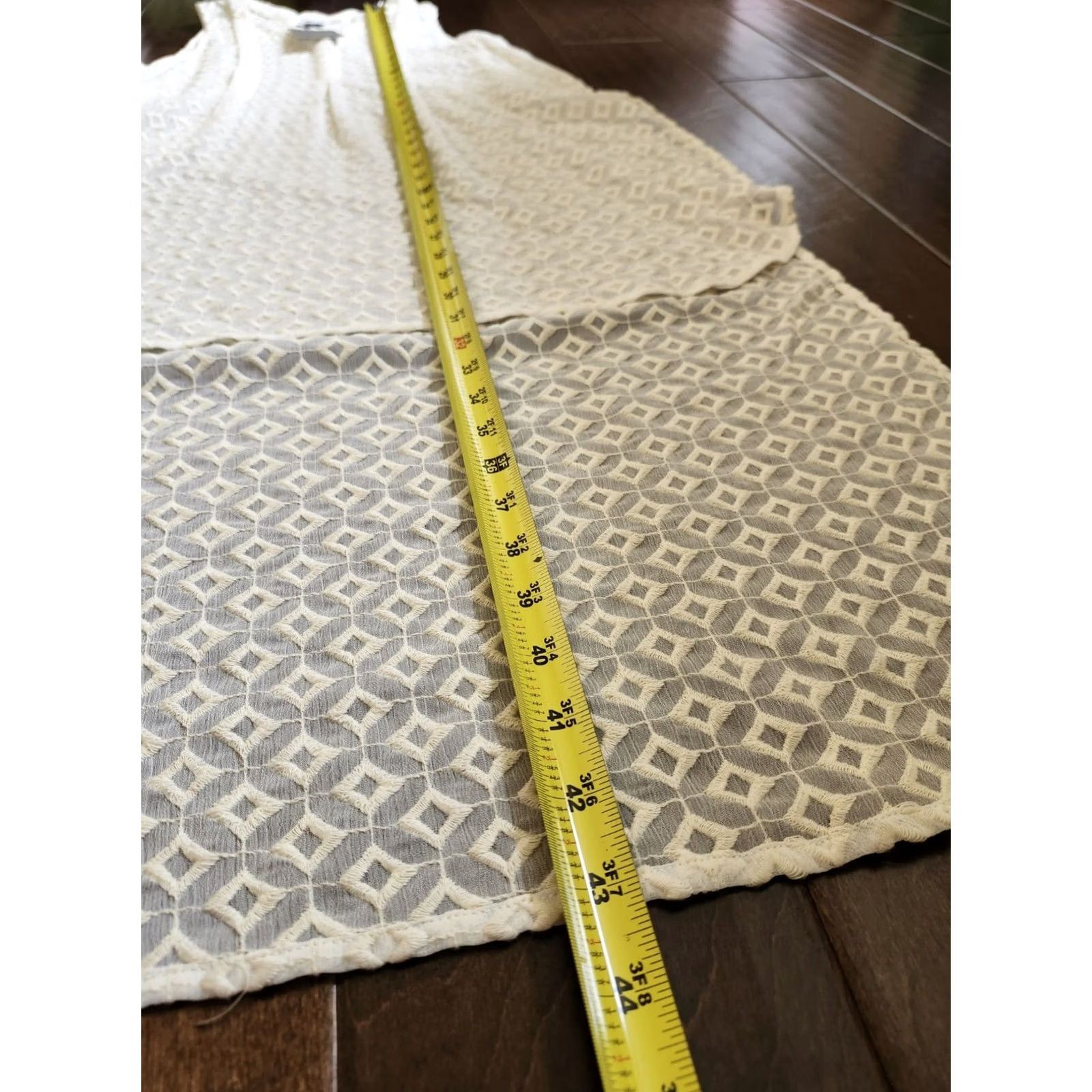 Anthropologie Anthropologie Sleeveless Tunic Shirt Ivory Small Regular Bohemian Embroidered V-Neck High Low NWT Socks? Size S / US 4 / IT 40 - 7 Thumbnail