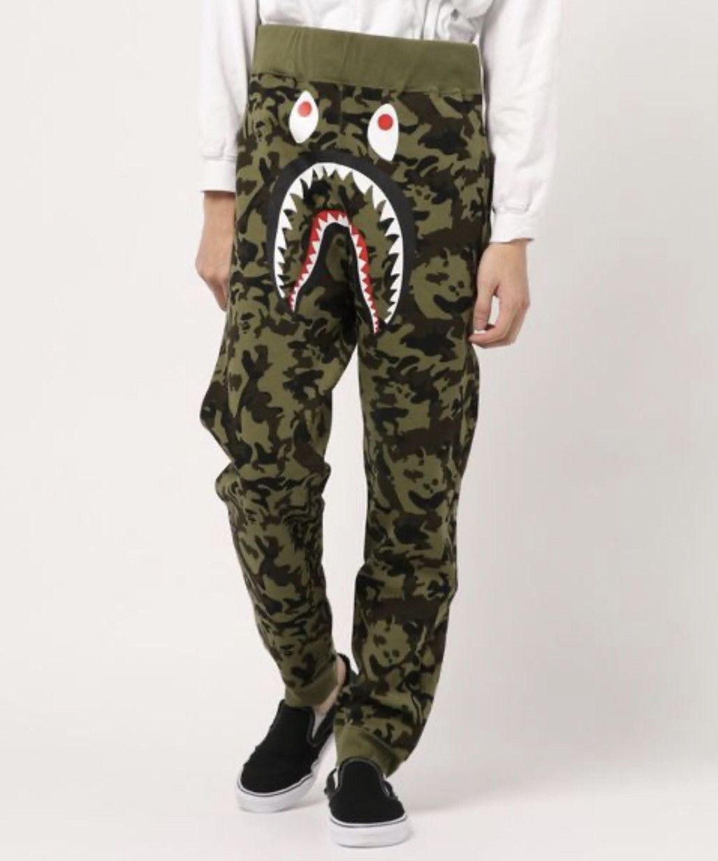 Bape Desert Camo Shark Sweat Pants Size US 36 / EU 52 - 2 Thumbnail