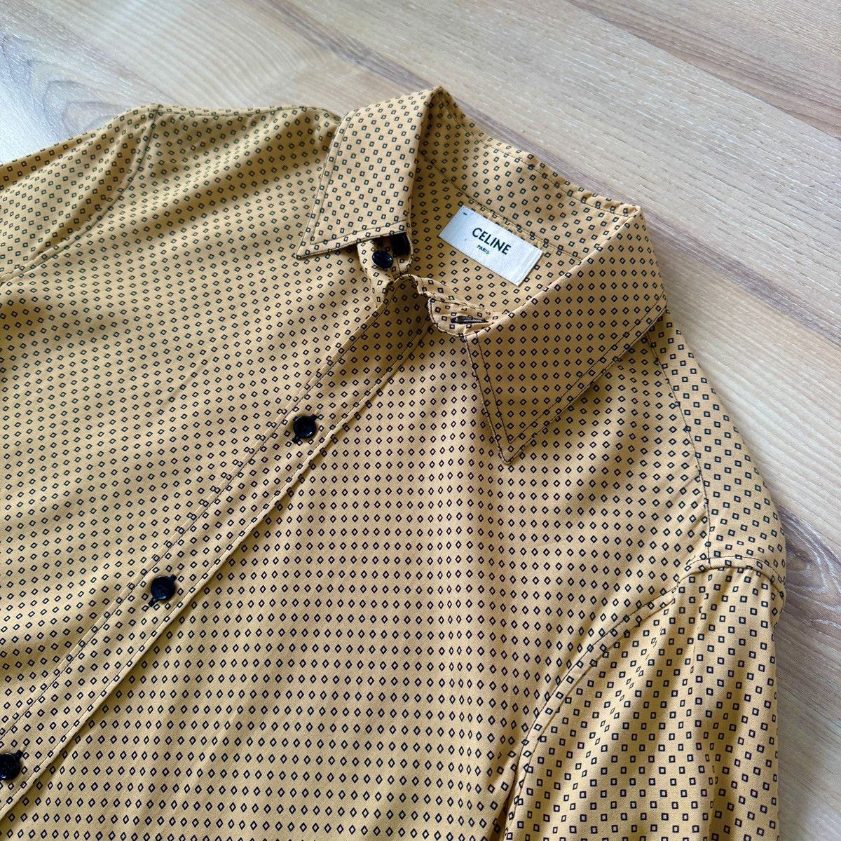 Celine Celine by Hedi Slimane Classic Shirt in Printed Viscose Size US M / EU 48-50 / 2 - 1 Thumbnail