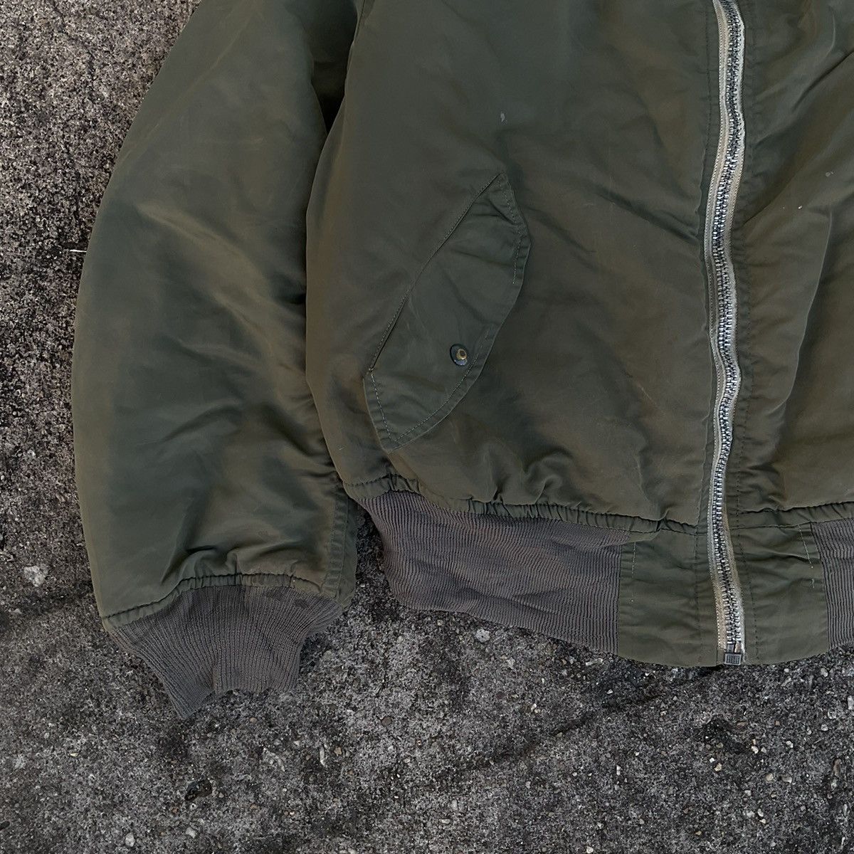 Avirex Vintage Avirex Reversible MA-1 Bomber Flight Jacket Size US L / EU 52-54 / 3 - 7 Thumbnail