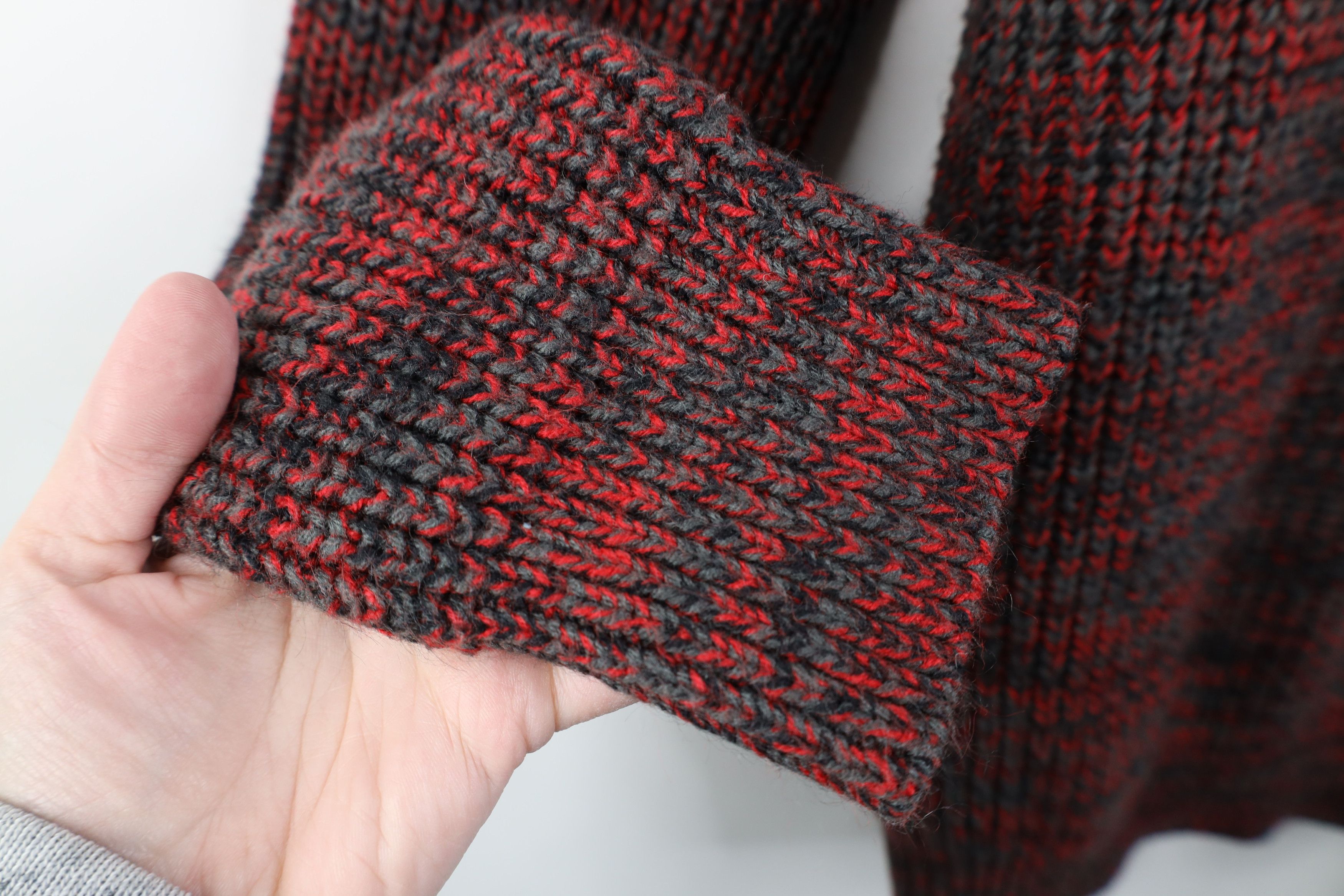 Vintage Vintage 90s Streetwear Ribbed Knit Crewneck Sweater Red Size US M / EU 48-50 / 2 - 6 Thumbnail