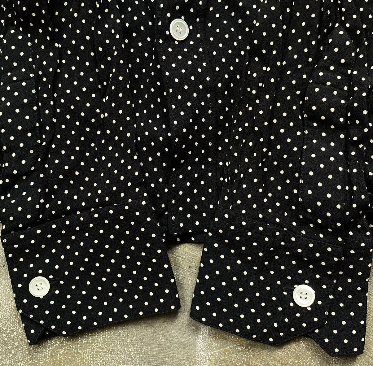 Celine × Hedi Slimane Celine Viscose Polka-dots Shirt Size XXS / US 00 / IT 34 - 4 Thumbnail