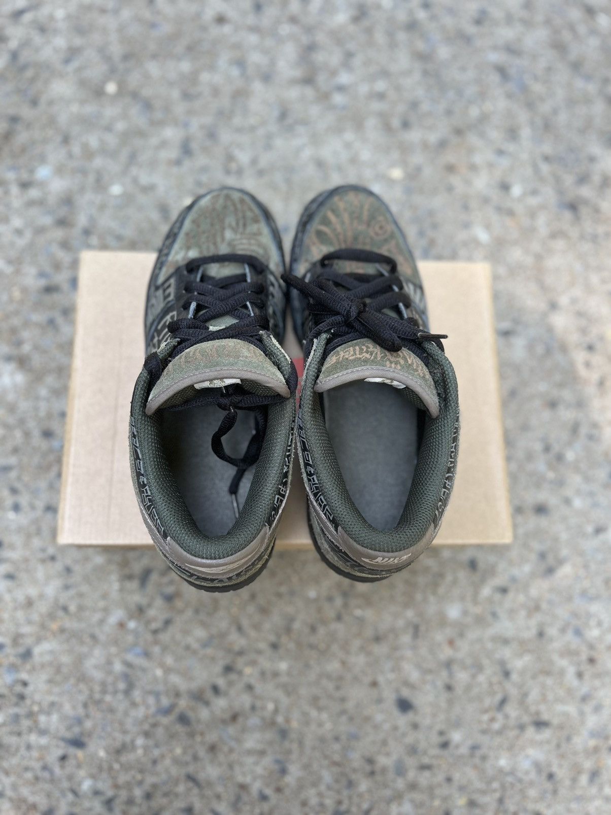 Nike × Supreme Nike Dunk Premium Low Doernbecher - Size 10 Size US 10 / EU 43 - 4 Thumbnail