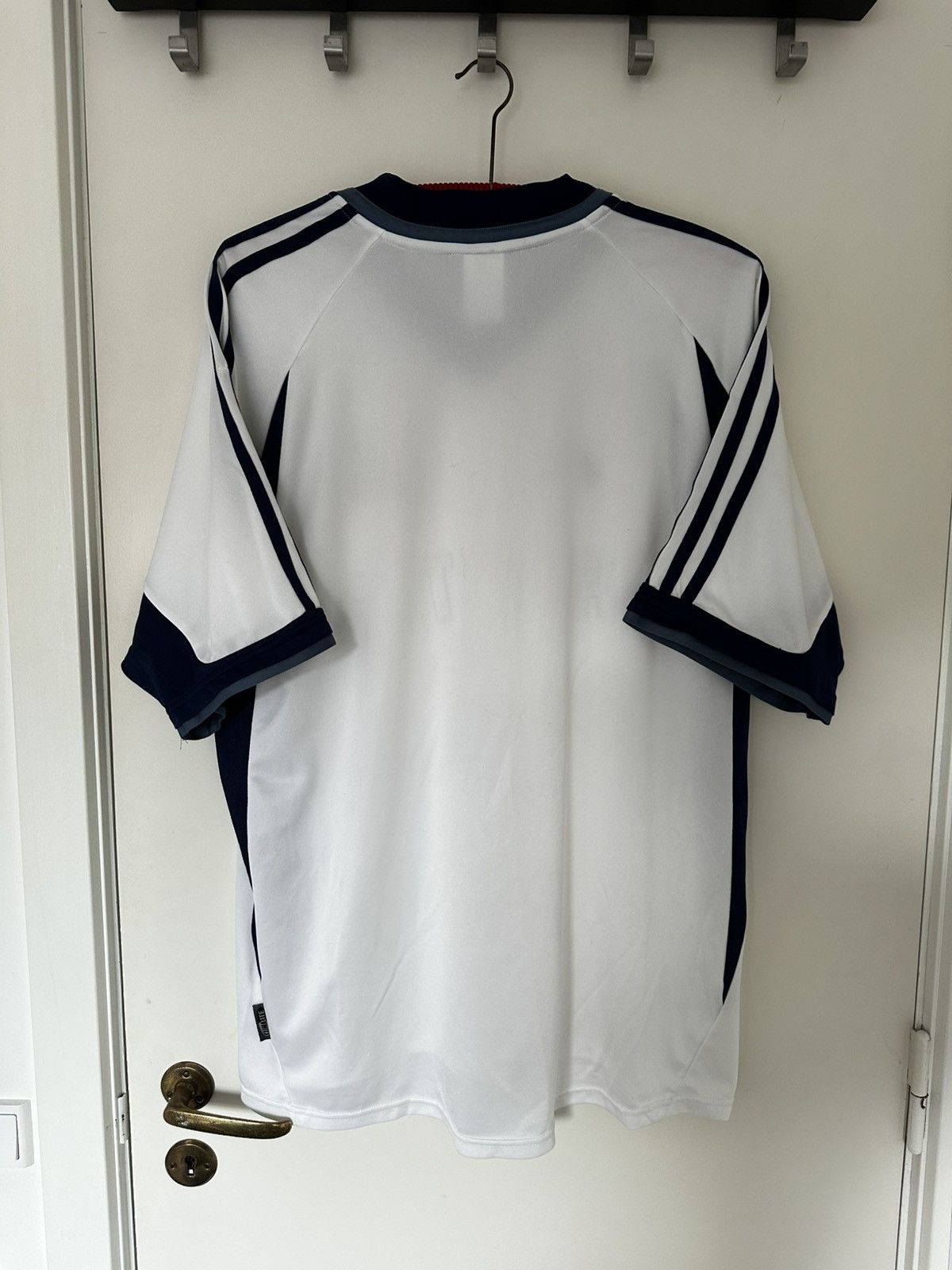 Adidas Vintage Tottenham Spurs jersey 2001/2002 Home Size XL Size US XL / EU 56 / 4 - 4 Thumbnail