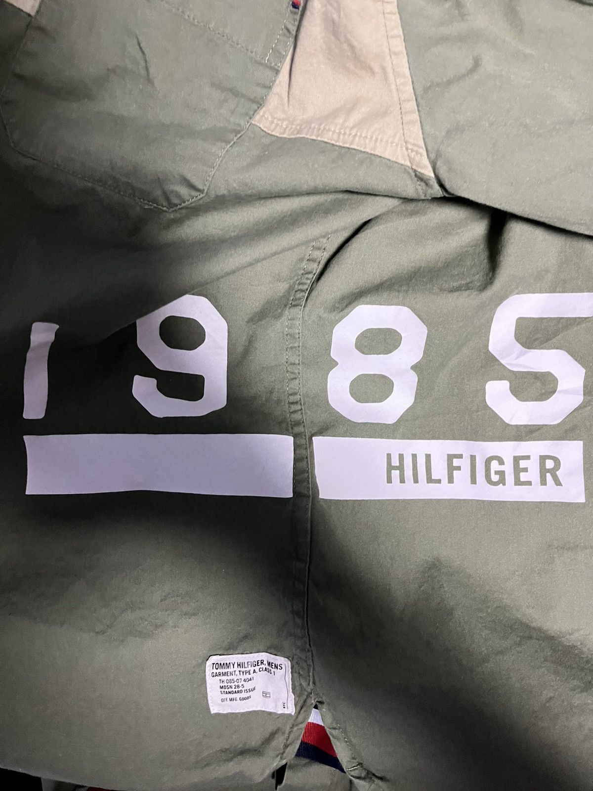 Tommy Hilfiger × Vintage VINTAGE Tommy Hilfiger Button up Size US XL / EU 56 / 4 - 3 Thumbnail