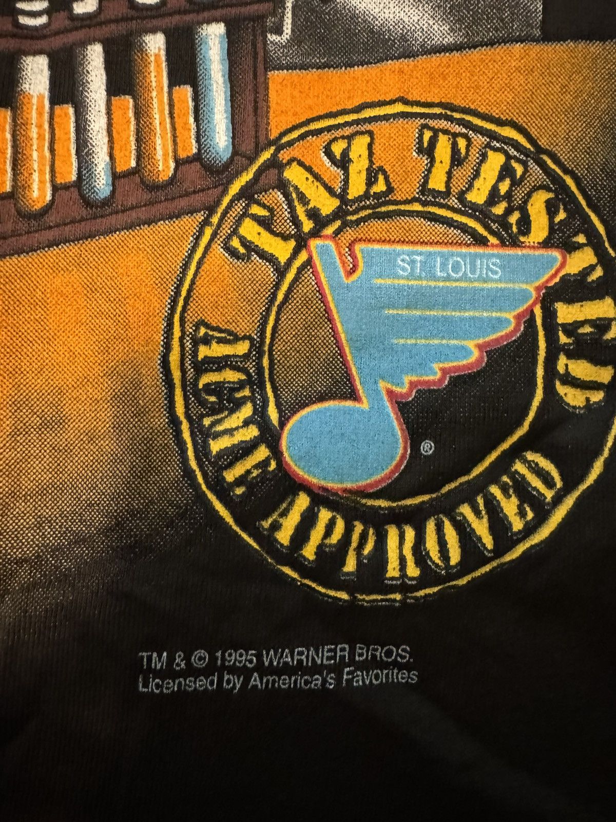 Warner Bros 1995 St Louis Blues Taz Tee Size US M / EU 48-50 / 2 - 2 Thumbnail
