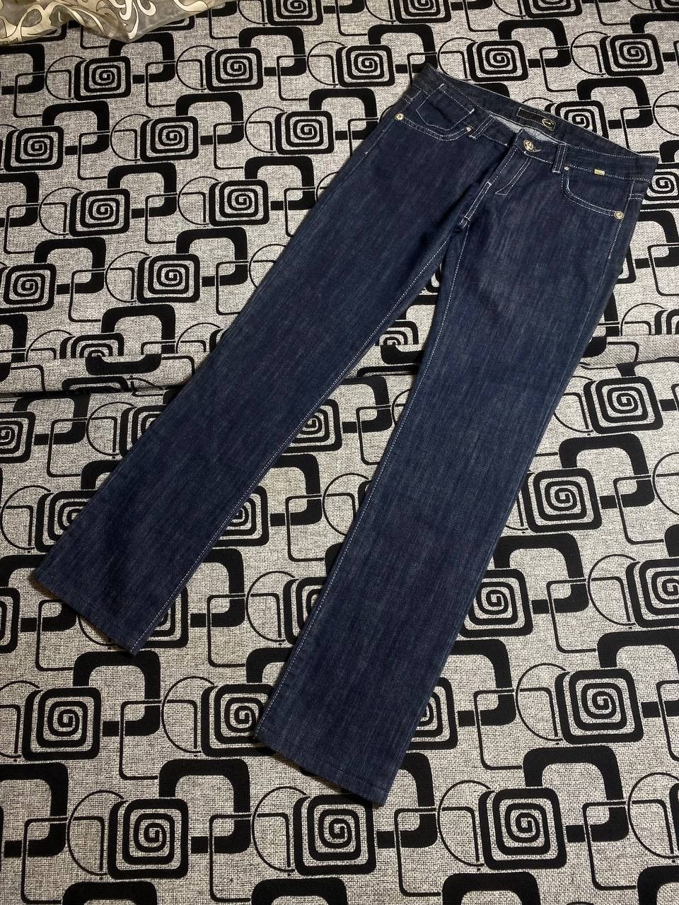 Japanese Brand Crazy Crash Dirty Baggy Faded Jean Japan Avant Garde Style Size US 32 / EU 48 - 10 Thumbnail