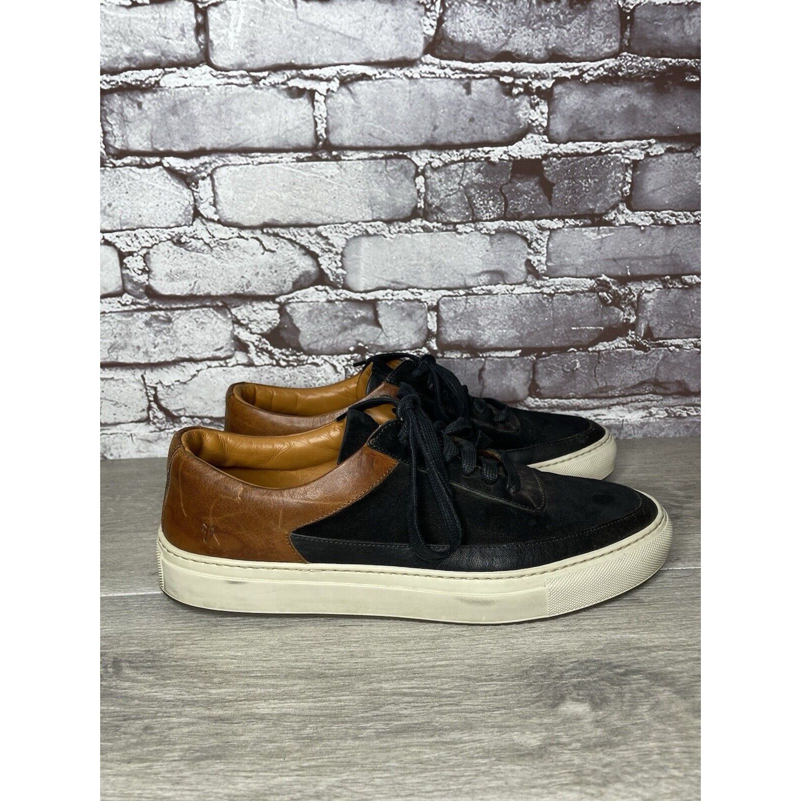 Frye Frye Black Suede Brown Leather Lace Up Low Top Casual Shoes Size US 10 / EU 43 - 11 Thumbnail