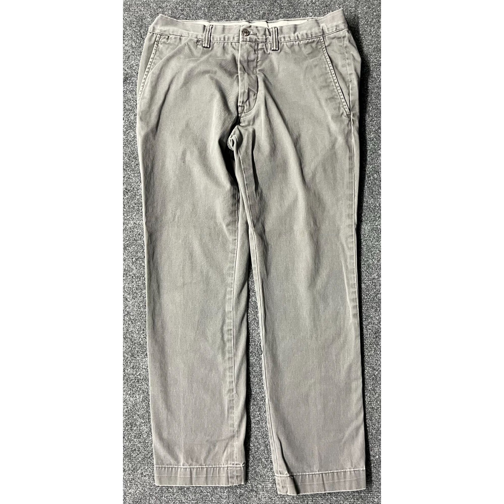 Polo Ralph Lauren ralph lauren polo pants size 32x30 gray slim fit casual slac Size US 32 / EU 48 - 1 Thumbnail