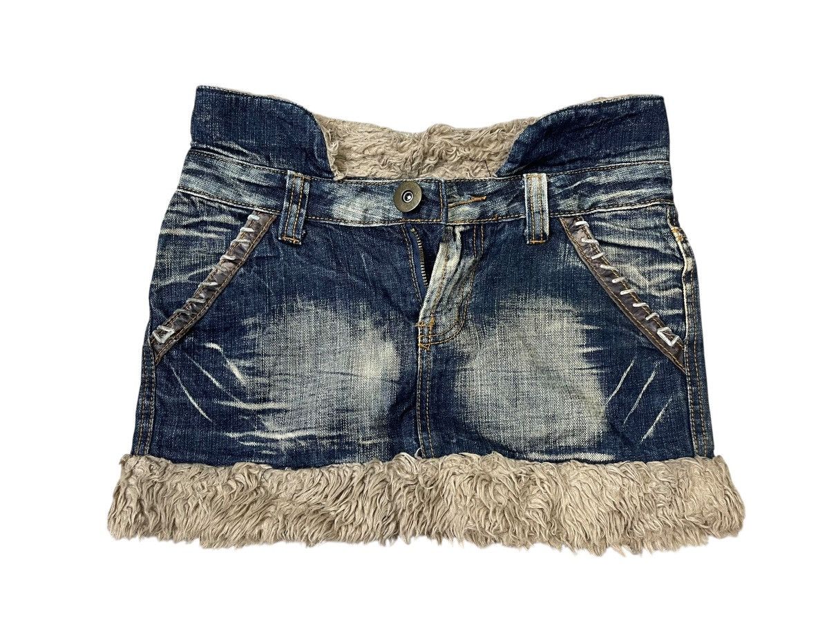 Japanese Brand Vintage Q.CO.CO Happy Valley Fur Mini Skirt Streetwear Size 30" / US 8 / IT 44 - 11 Thumbnail