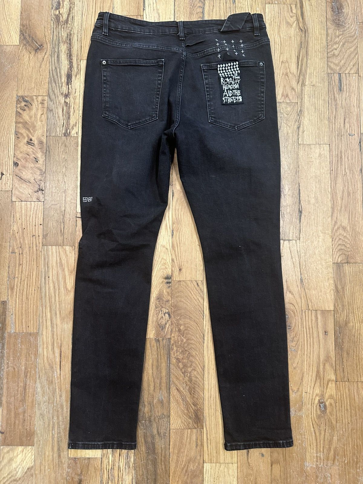 Ksubi Ksubi Knee Rip Distress Black Denim Jeans Size 36 Size US 36 / EU 52 - 2 Thumbnail