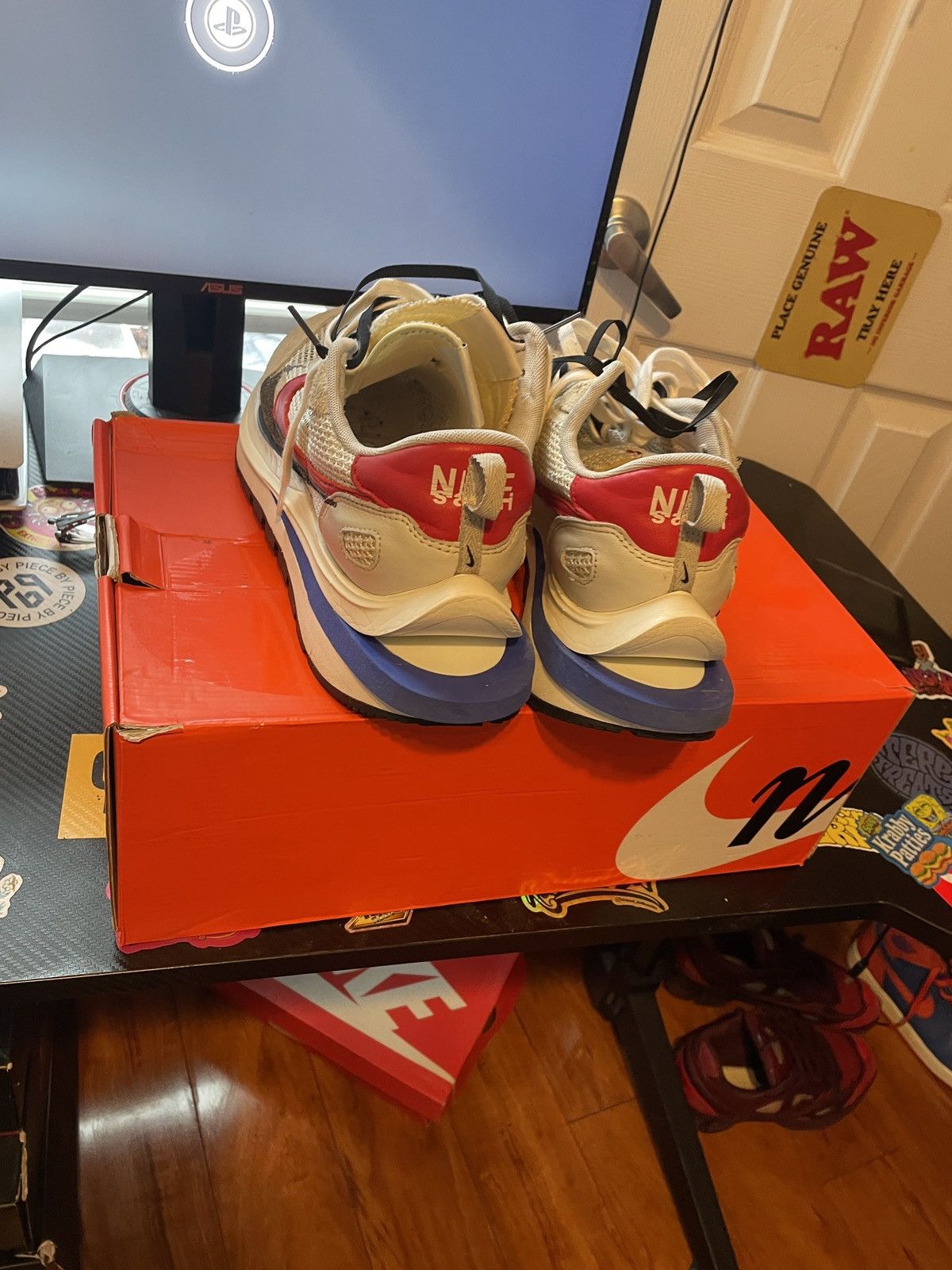 Nike × Sacai Sail Nike Sacai VaporWaffle Size US 12 / EU 45 - 6 Thumbnail