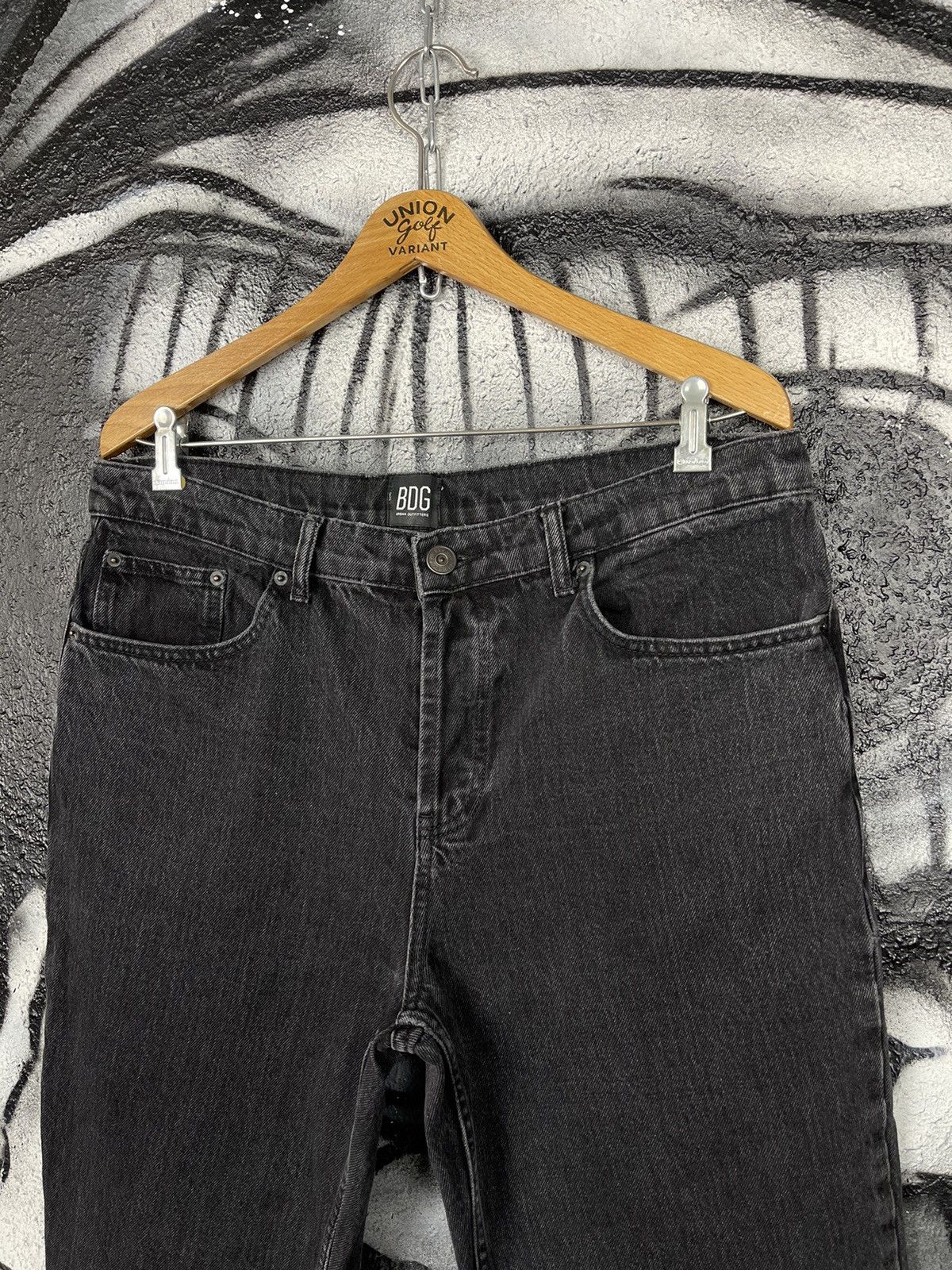 Vintage BDG Urban Outfitters Dark Denim Shorts Men’s Size 33 Size US 33 - 4 Thumbnail