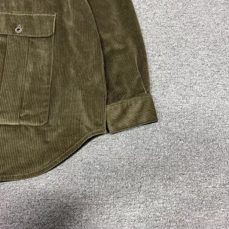 Loewe Loewe Back Leather Patch Logo Military Green Corduroy Jack Size US M / EU 48-50 / 2 - 6 Thumbnail