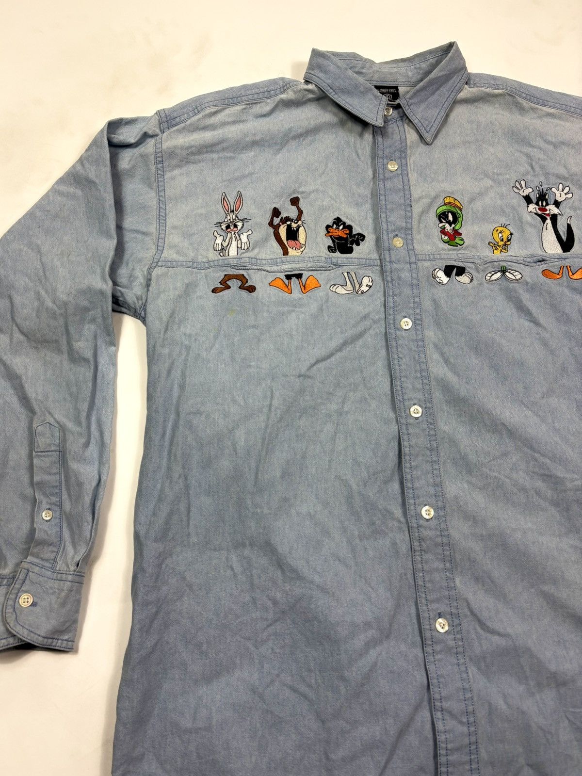Vintage Vintage 1990s Looney Tunes Chambray Button-Up Size US L / EU 52-54 / 3 - 2 Thumbnail