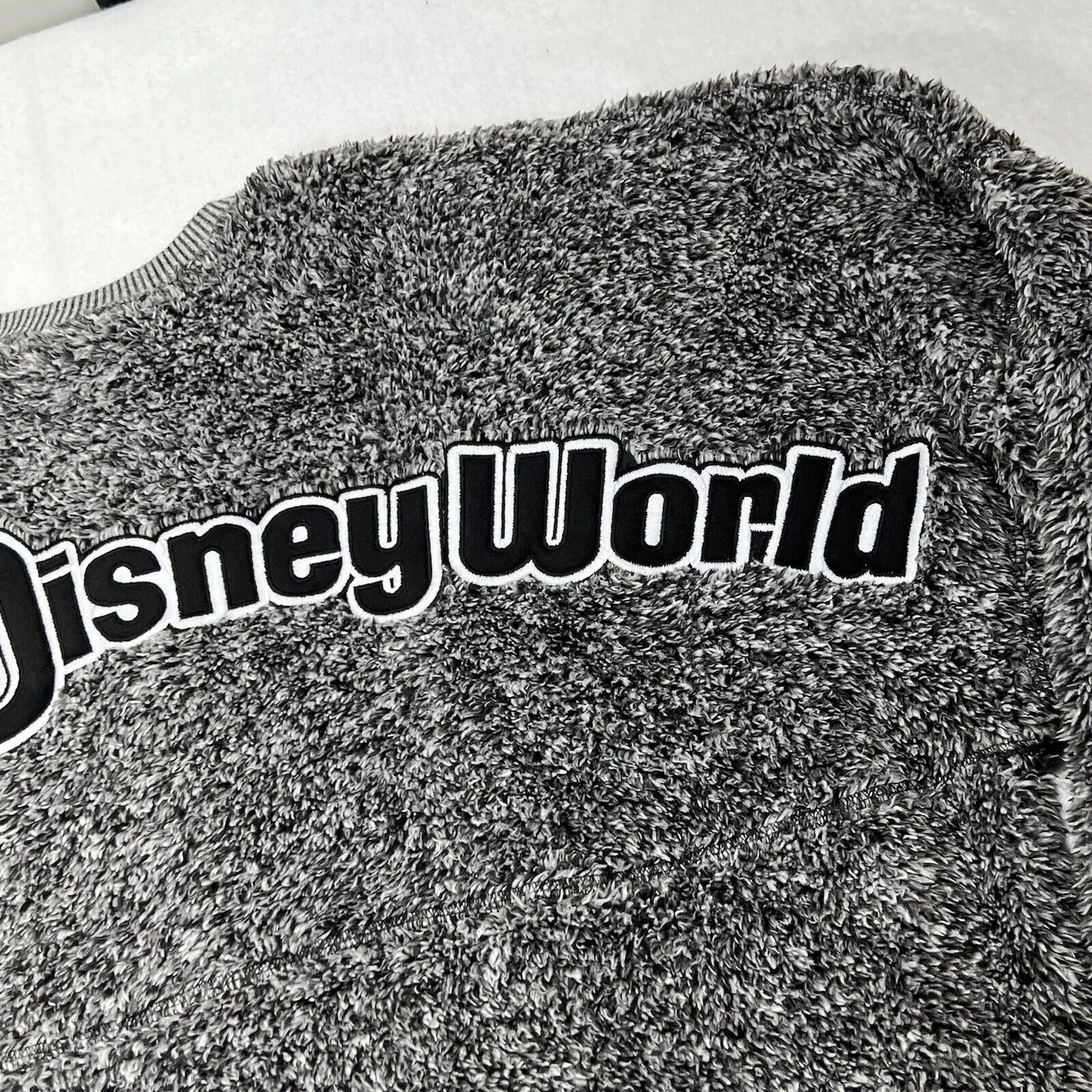 Disney Disney Parks Spirit Jersey Oversized Fuzzy Sherpa Sweater Size M / US 6-8 / IT 42-44 - 10 Thumbnail