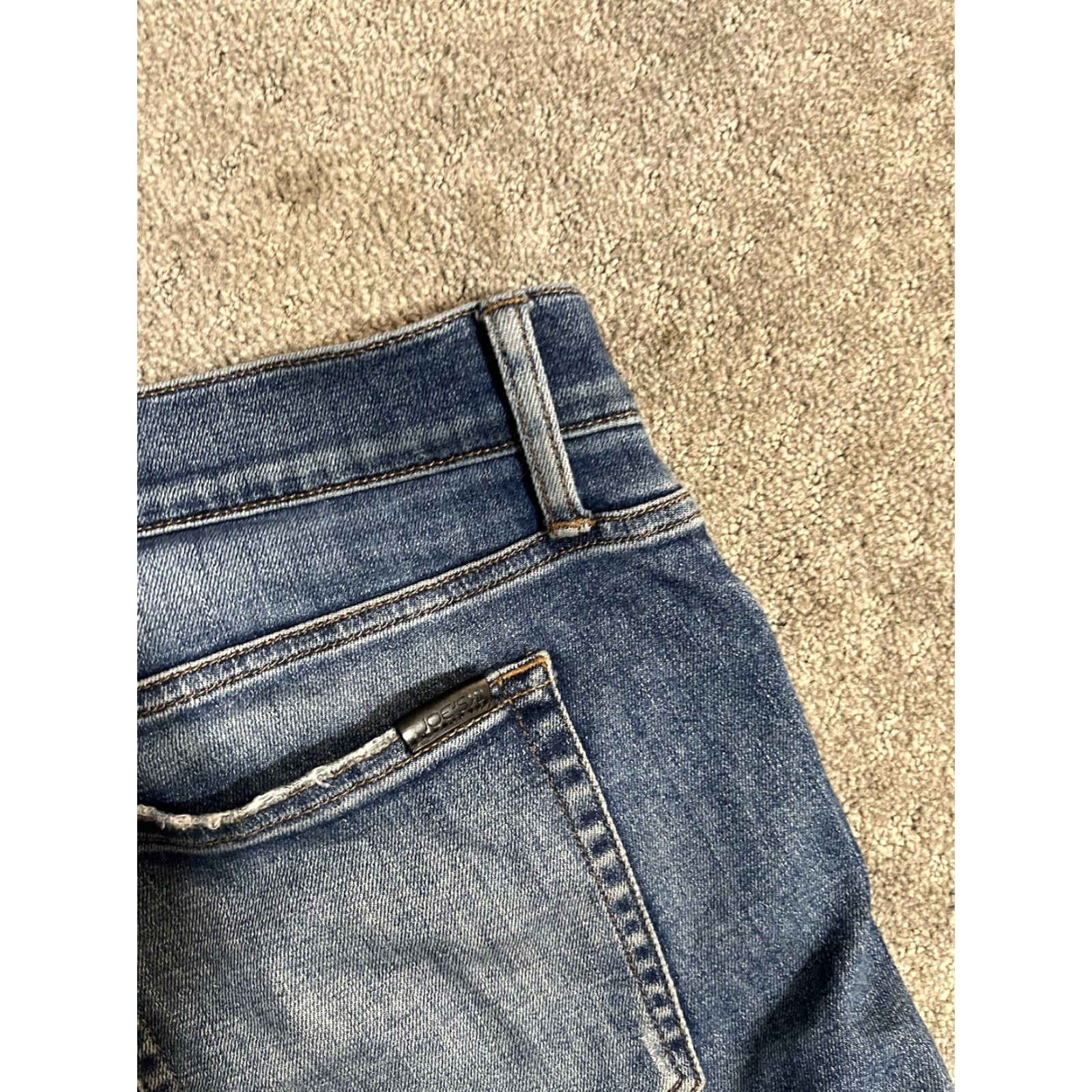 Vintage Joe's Jeans Classic Straight Jeans | Denim Blue Cotton Blend | Size 38 x 31 | 5-Pocket, Zipper Fly | Mid Rise, Stretch | Regular Length | Men Size US 38 / EU 54 - 5 Thumbnail