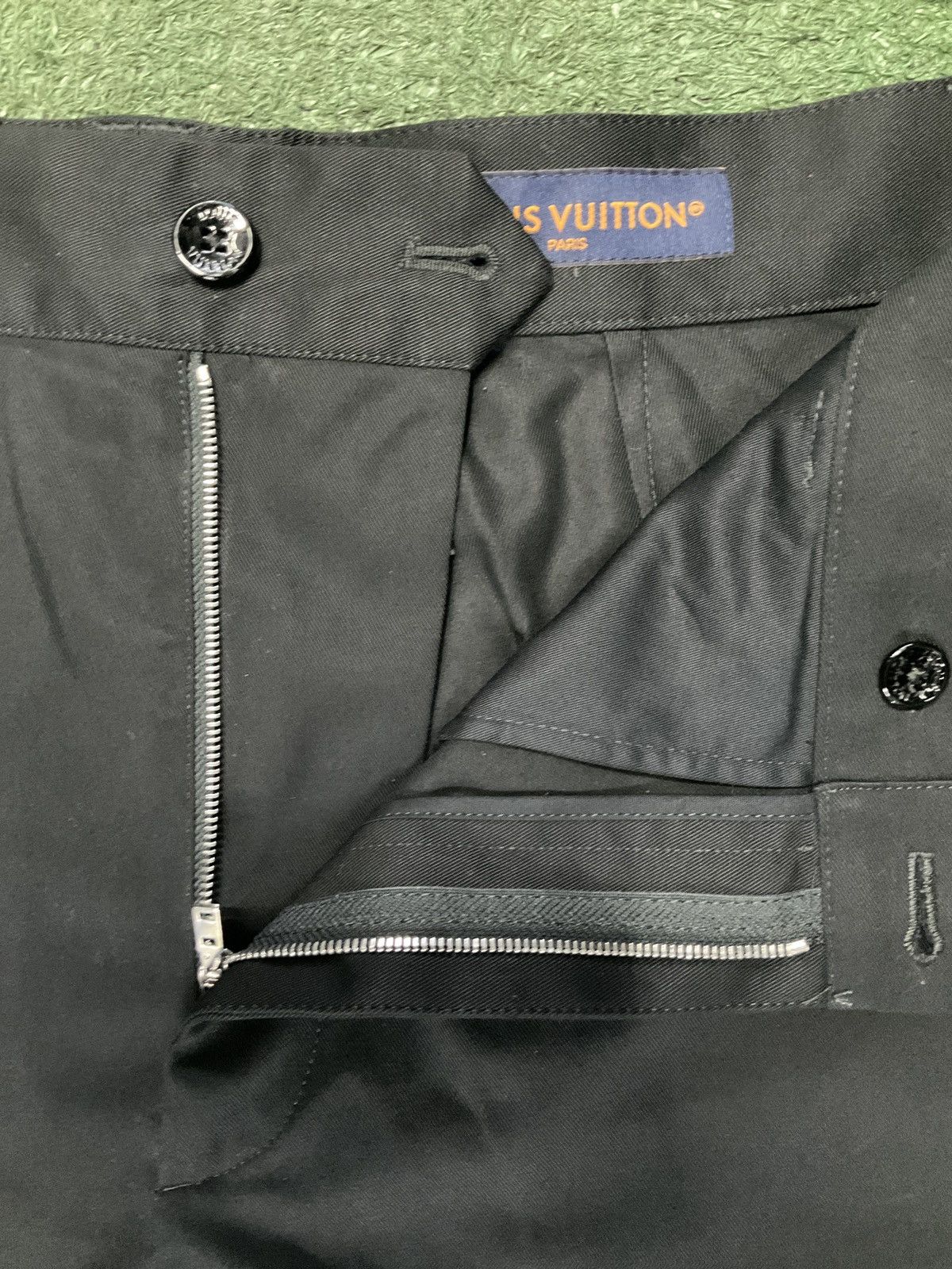 Louis Vuitton Louis Vuitton Cargo Pants Size US 44 / EU 60 - 2 Thumbnail