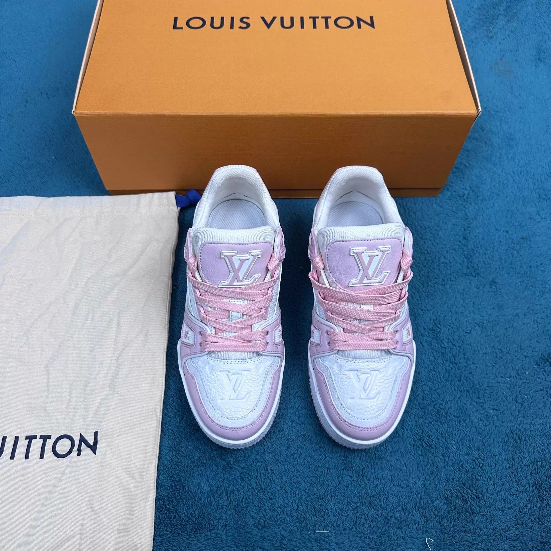 Louis Vuitton LV Trainer Low Top Sneaker Rose Pink 35.5 Size US 5 / IT 35 - 1 Thumbnail