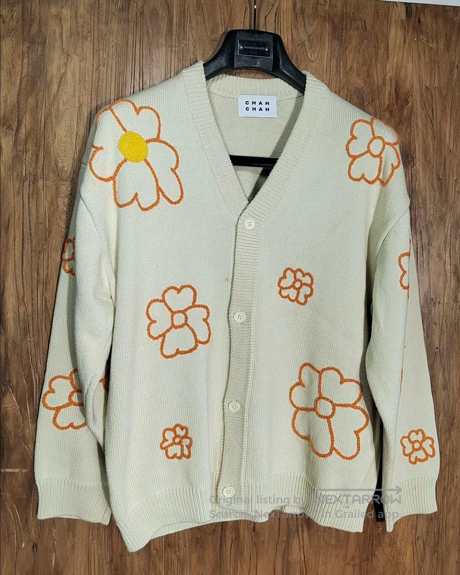 Japanese Brand White Floral Knit Cardigan. Size S / US 4 / IT 40 - 1 Thumbnail