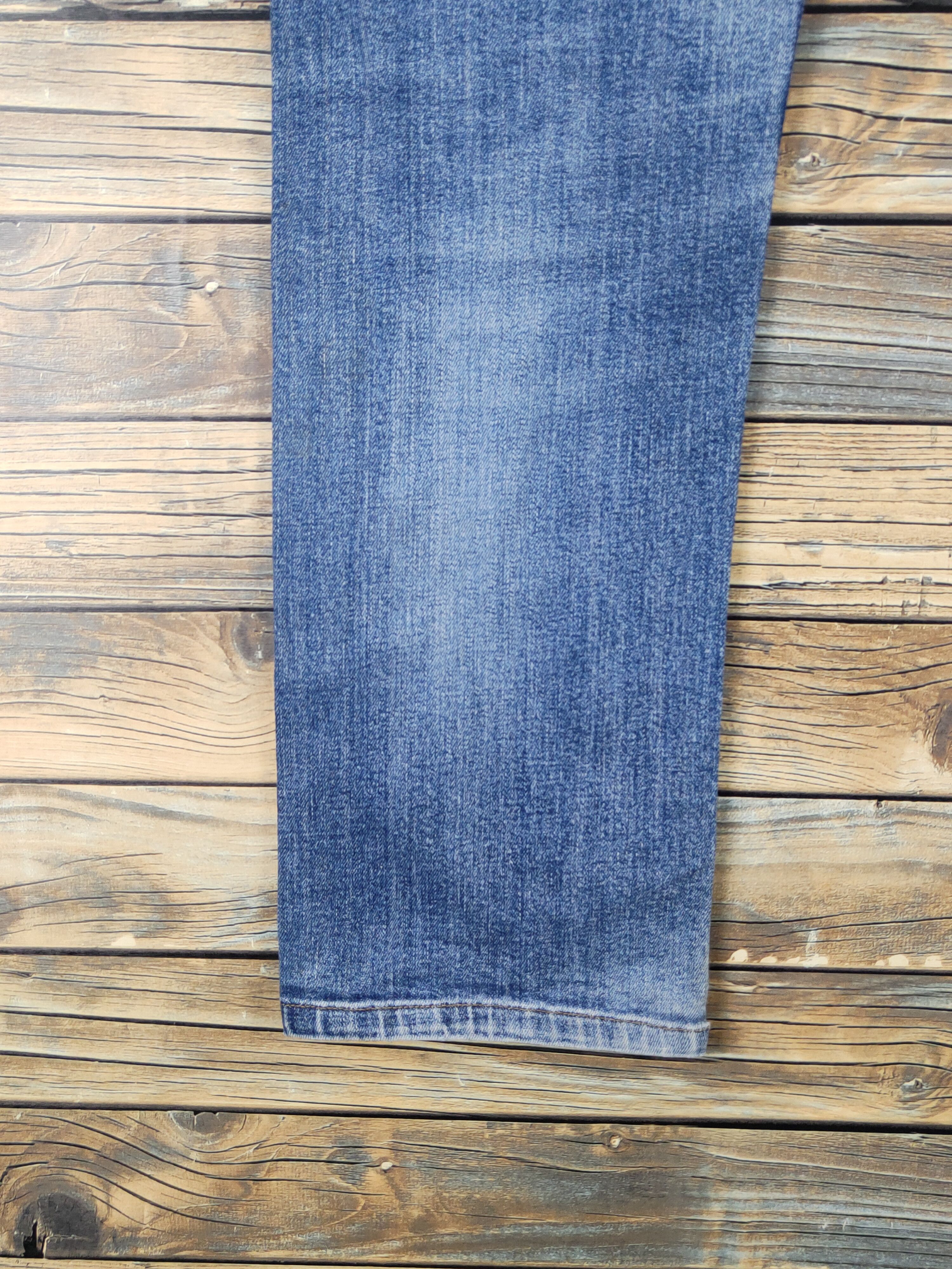 Japanese Brand Uniqlo Blue Distressed Ripped Jeans #W1491 Size US 29 - 9 Thumbnail