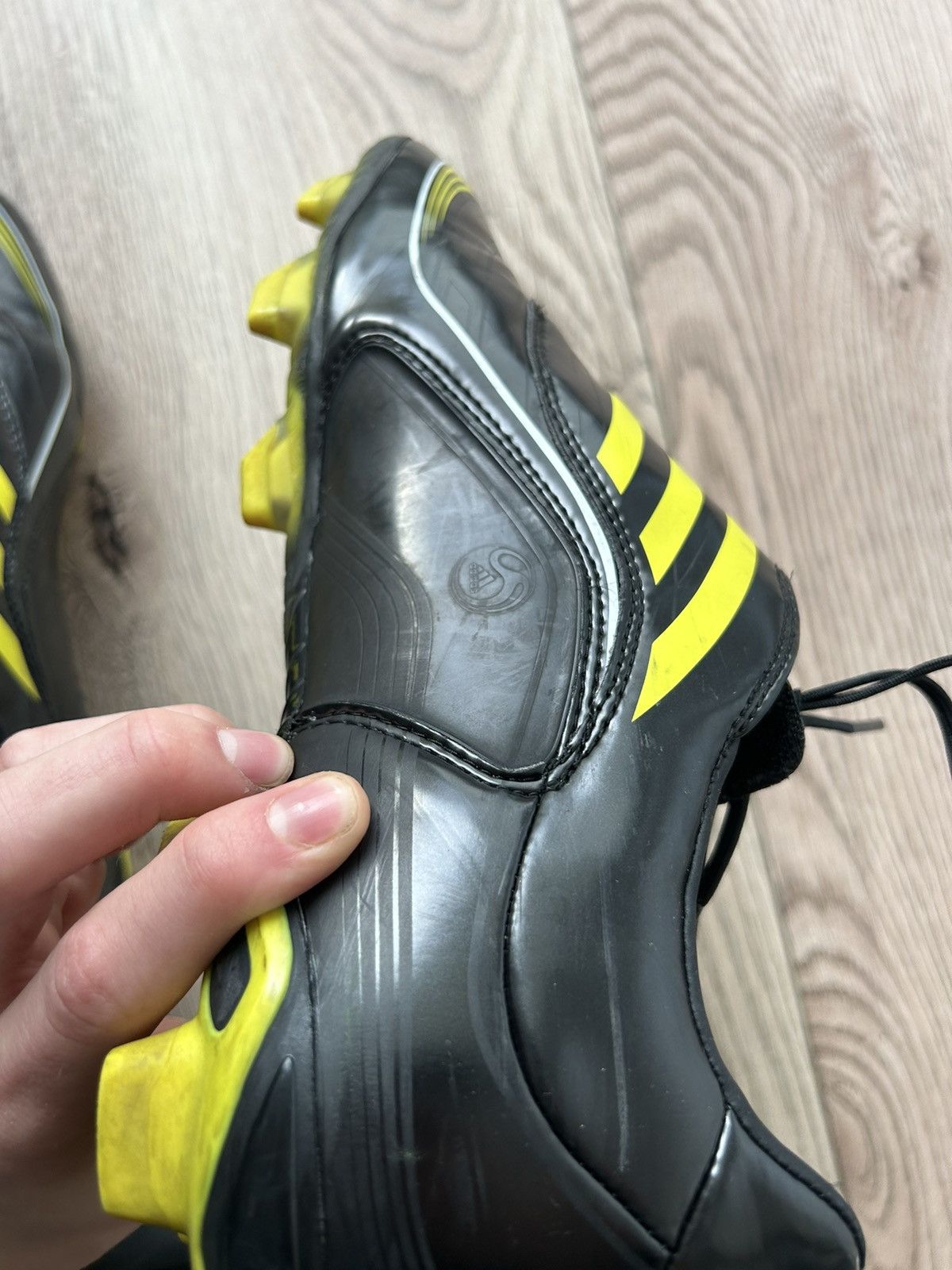 Adidas × Vintage Vintage Adidas F30 TRX Football Boots Size US 11 / EU 44 - 14 Thumbnail