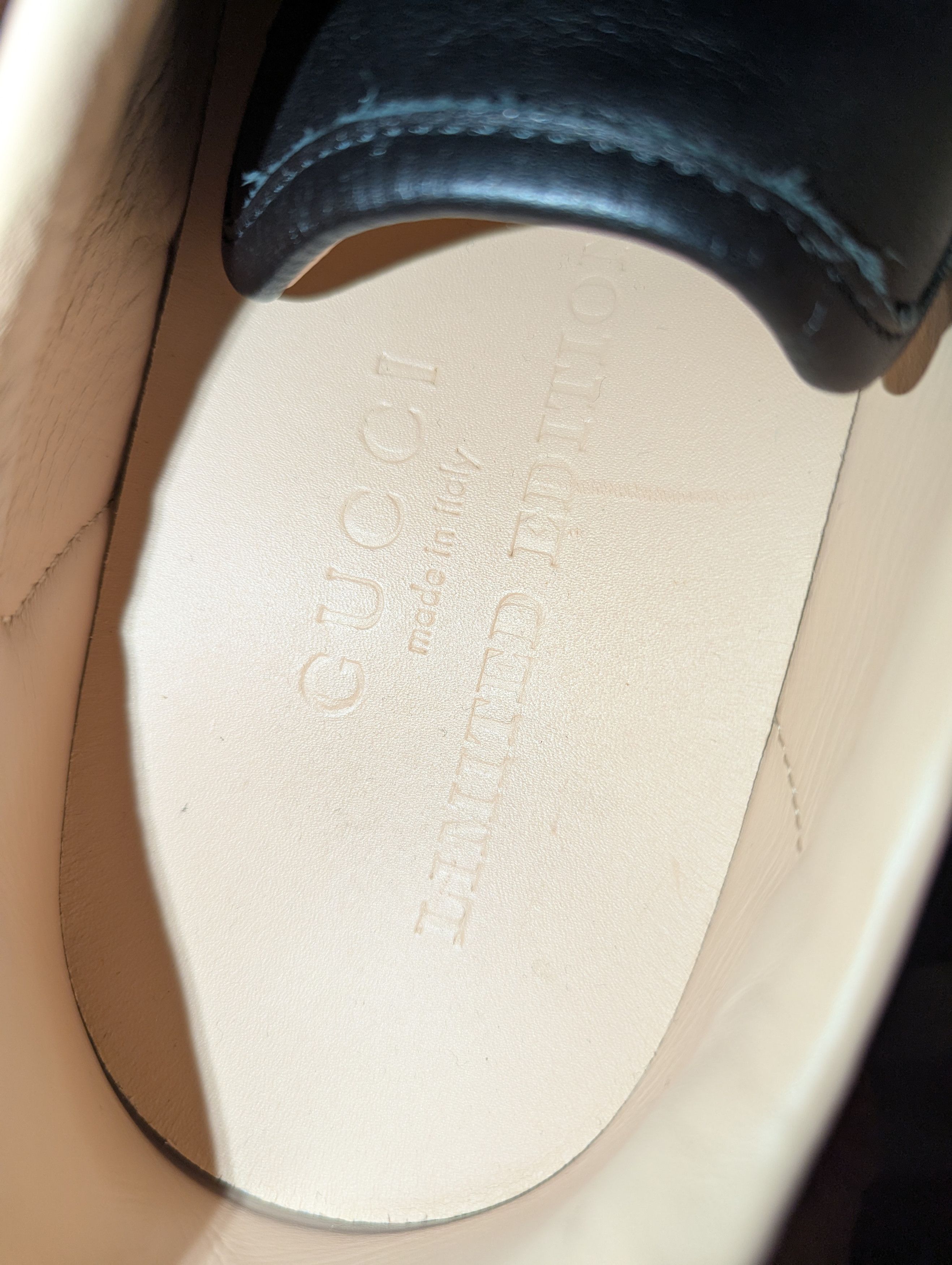Gucci GUCCI ACE EMBROIDERED TIGER LOW TOP SNEAKER- NEW Size US 7.5 / EU 40-41 - 4 Thumbnail
