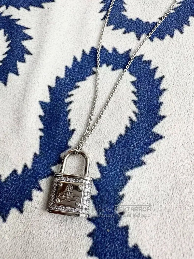 Vivienne Westwood Vivienne Westwood Silver Nanjing Lock Necklace Size ONE SIZE - 2 Thumbnail