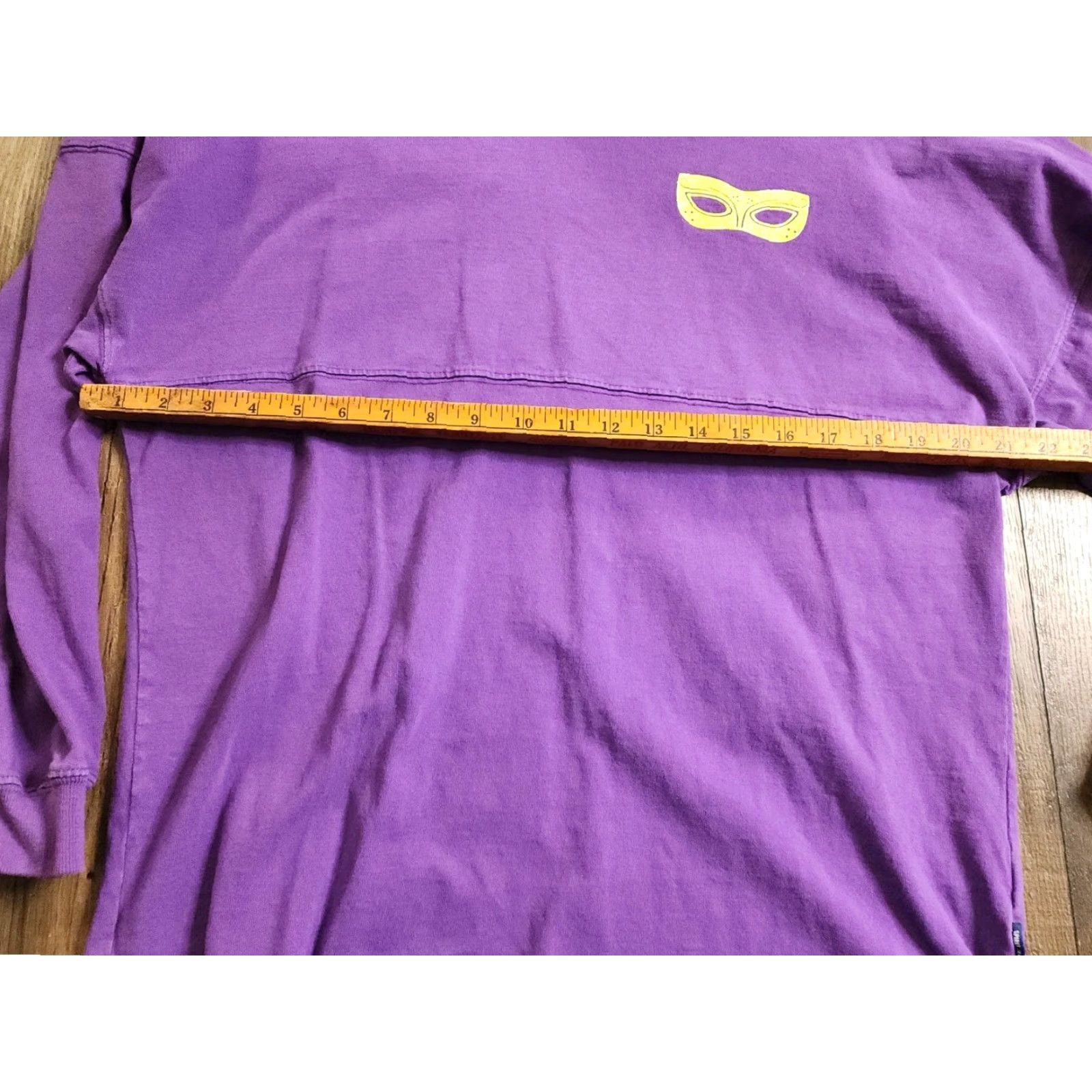 Vintage Womens Spirit Jersey Shirt Mardi Gras Double Sided Spirit Jersey T-Shirt Long Sleeve Crew Neck Purple S Size Mardi Gras Mens? Wait. Size S / US 4 / IT 40 - 2 Thumbnail