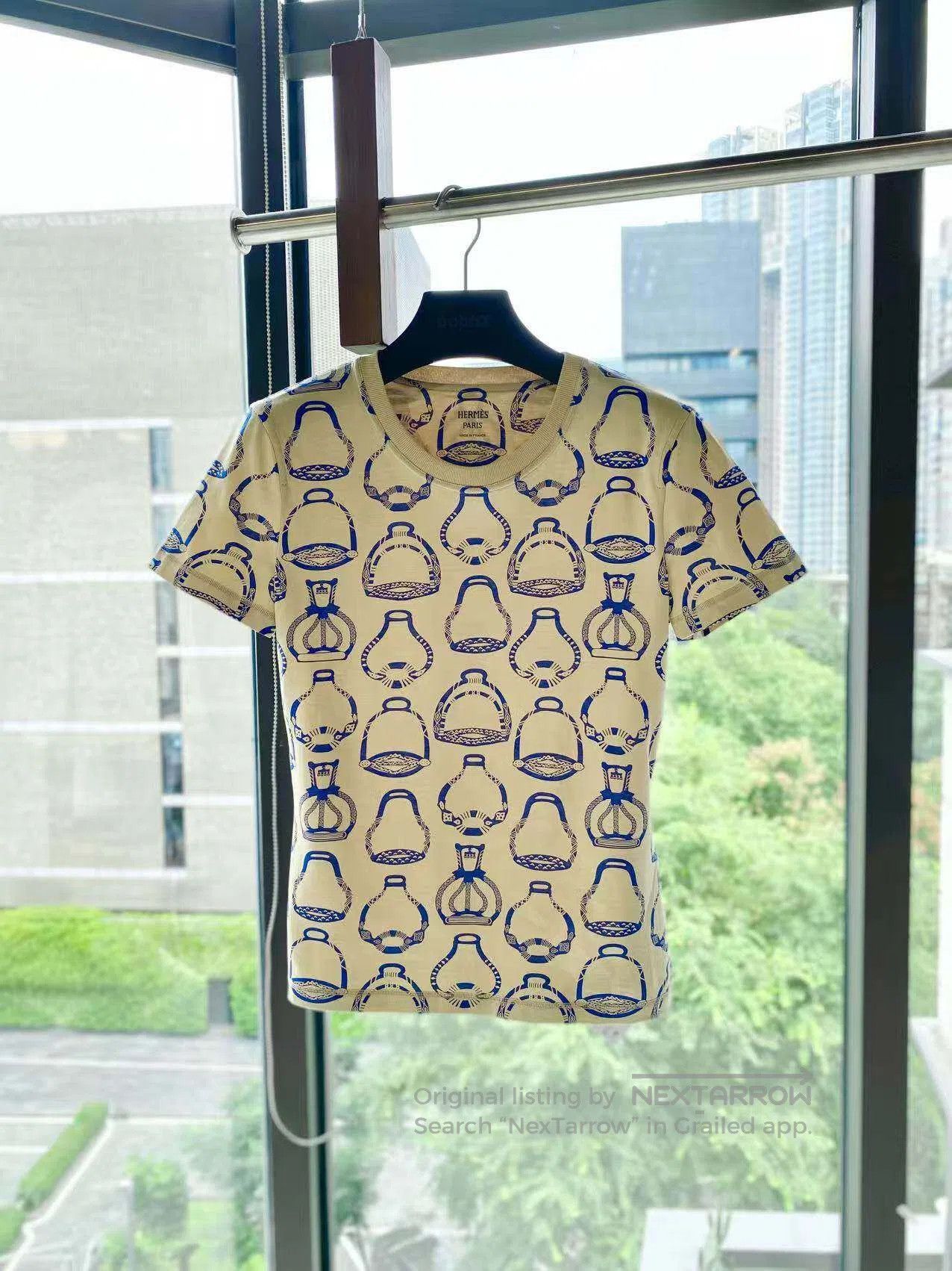Hermes Hermes The pattern is full of embroidered T-shirts with sh Size XXS / US 00 / IT 34 - 2 Thumbnail