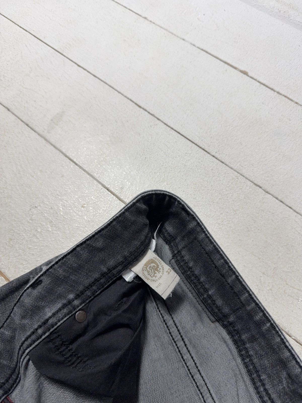 Diesel Luxury 00s Diesel Sleenker Grey Wash Skinny Jeans Knee Rip Size US 33 - 13 Thumbnail