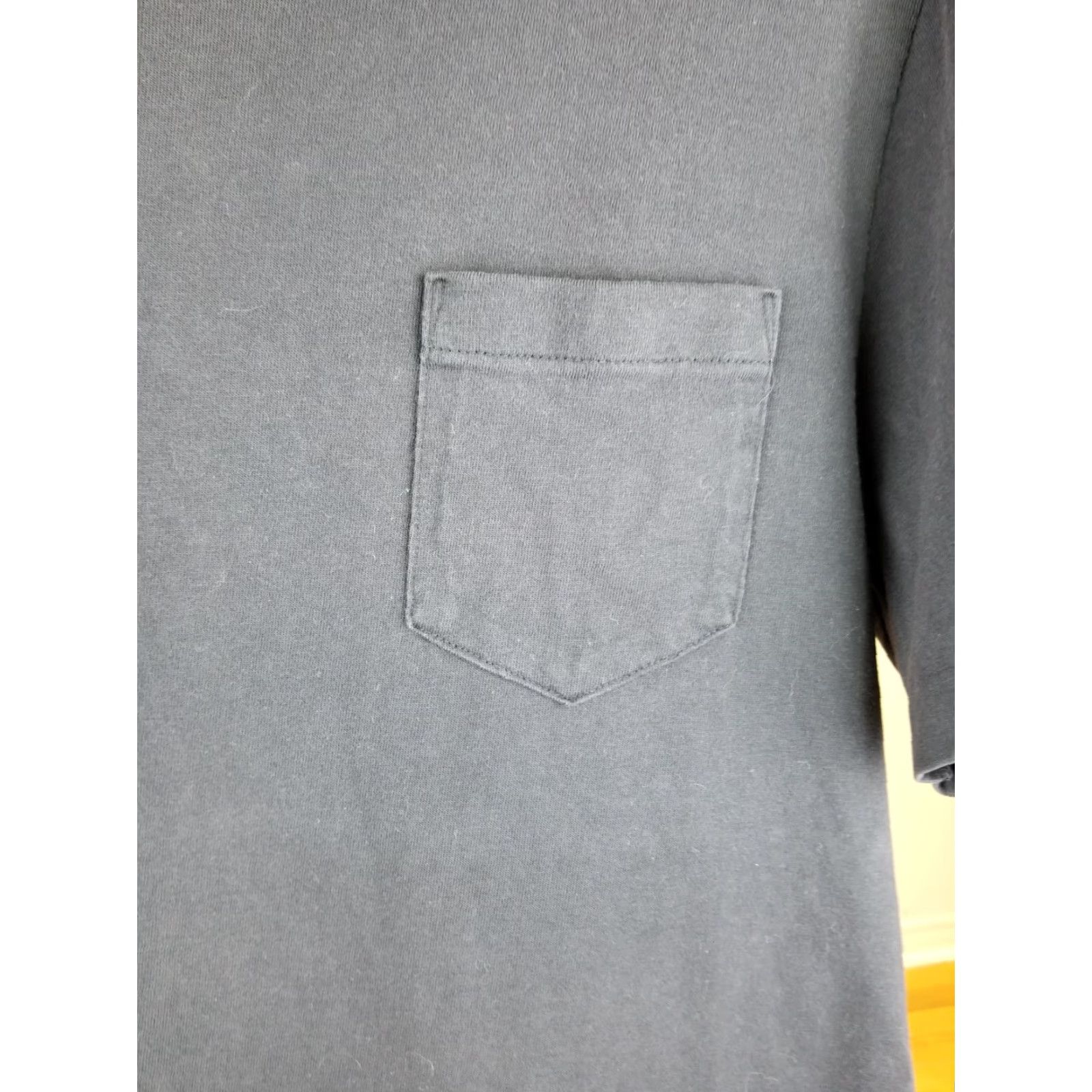 Lands' End VINTAGE Lands' End T-Shirt ONE POCKET BLACK SZ MEDIUM Mens T-Shirt Size US M / EU 48-50 / 2 - 2 Thumbnail