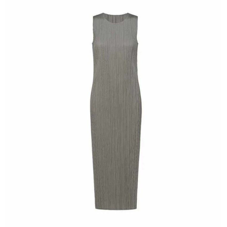 Issey Miyake Issey Miyake size:2 Dark grey pleated sleeveless dress Size S / US 4 / IT 40 - 1 Thumbnail