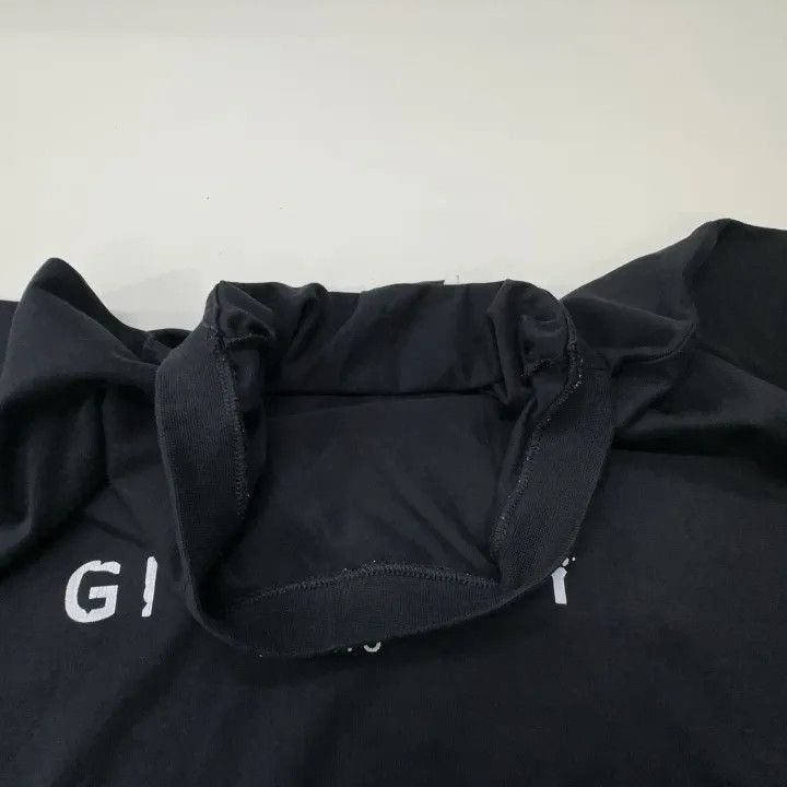 Givenchy Givenchy Minimalist Black Logo TShirt -2507