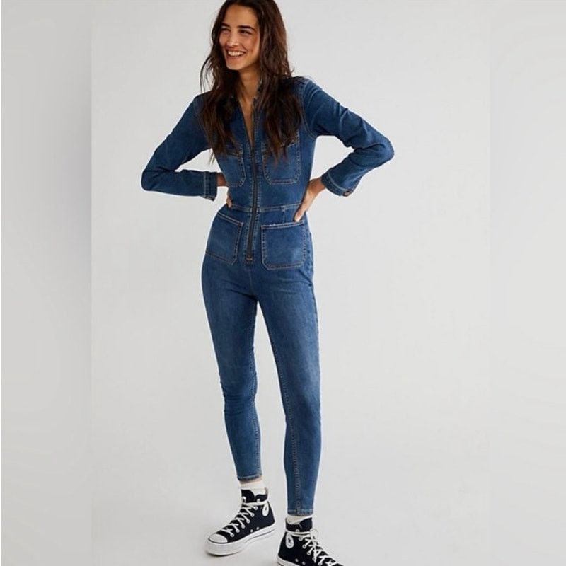 FREE PEOPLE Lennox Jumpsuit Zip Front Blue Denim Size SMALL